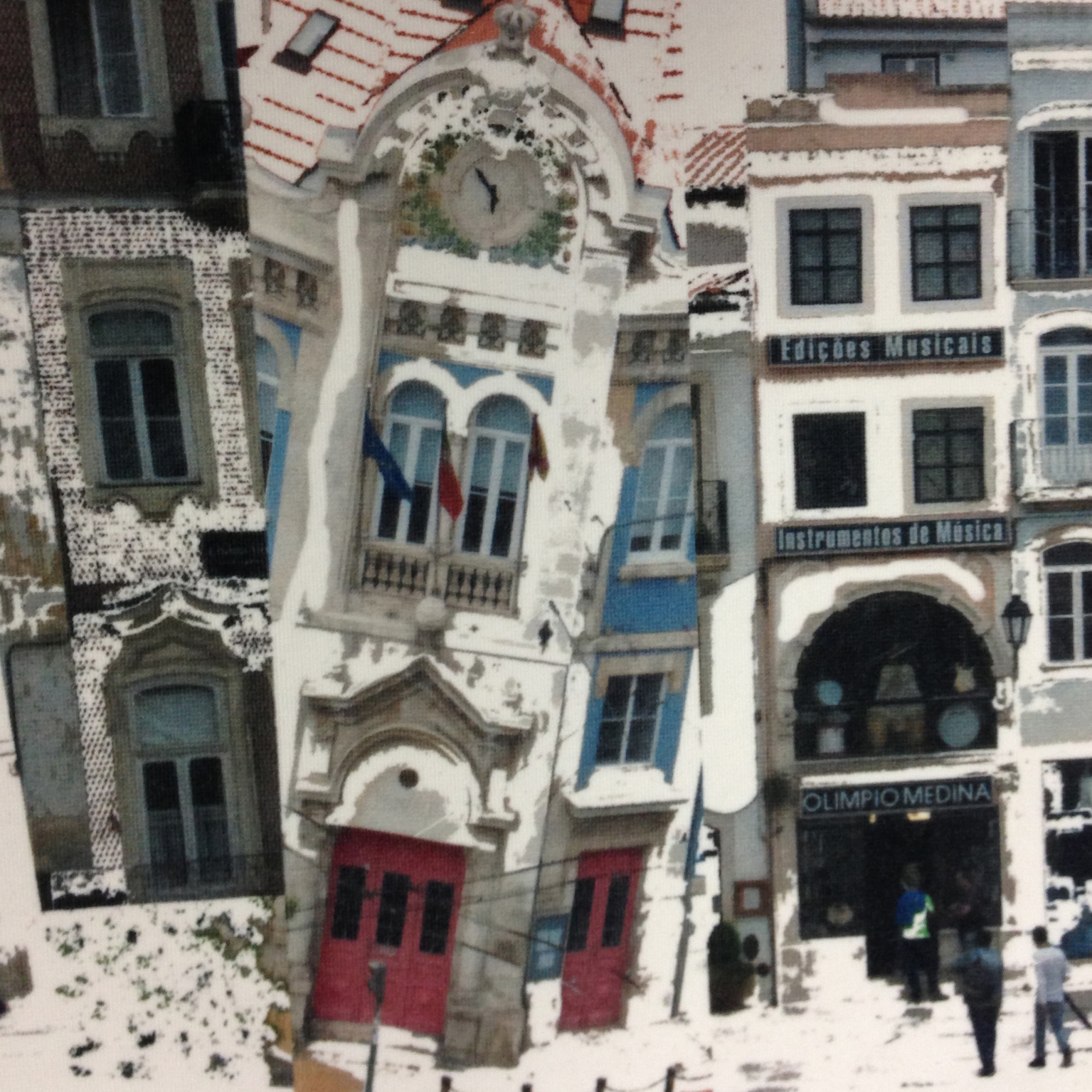 Mostra il prodotto Miroir De La Ville Velours Vintage del produttore Agena