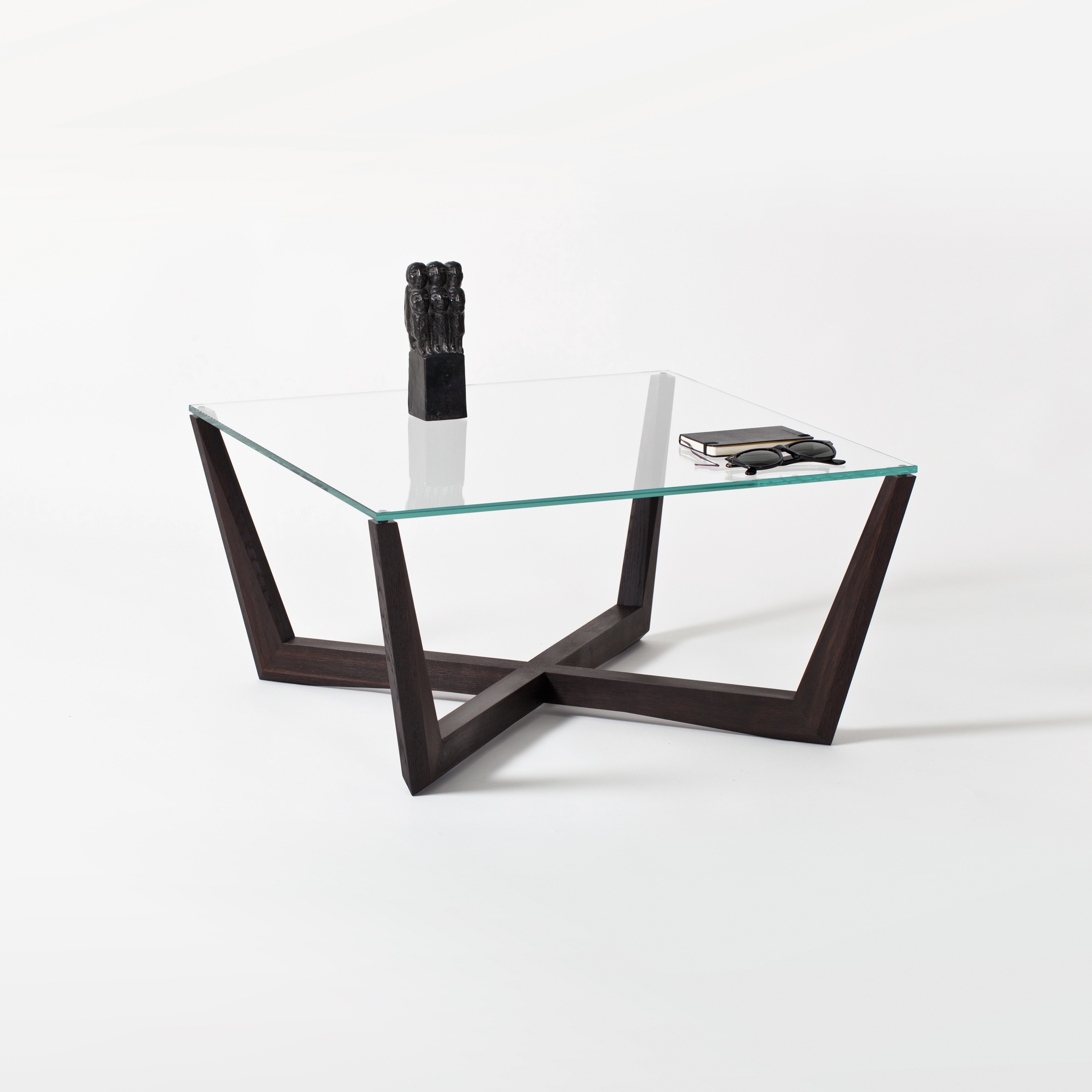 Display product BOB 711 Coffee table from manufacturer BOB Möbel
