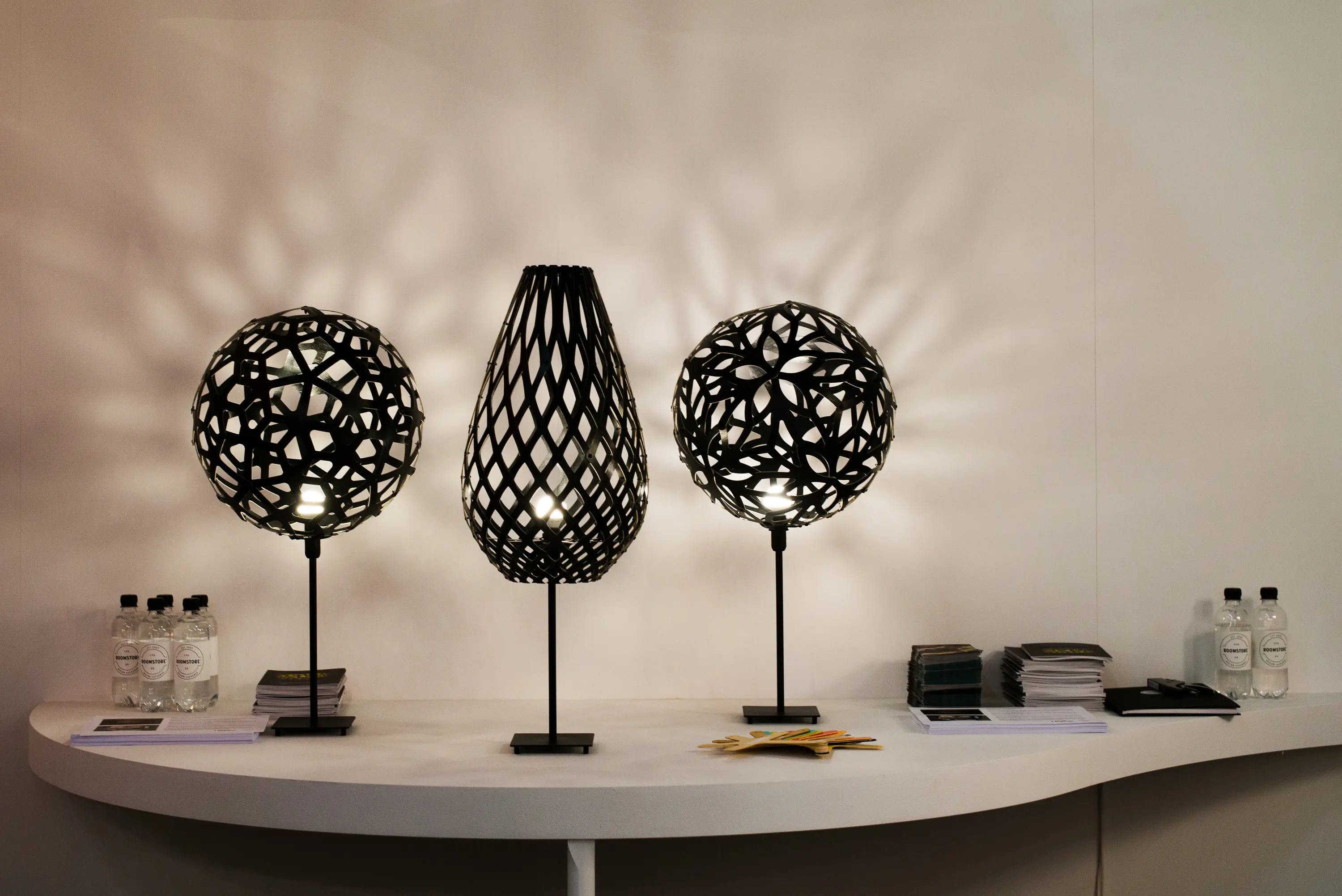 David Trubridge Studio - Table Lamp