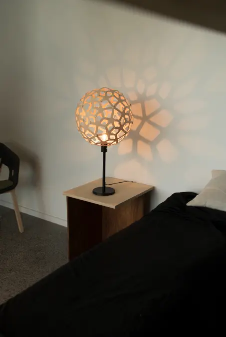 David Trubridge Studio - Table Lamp