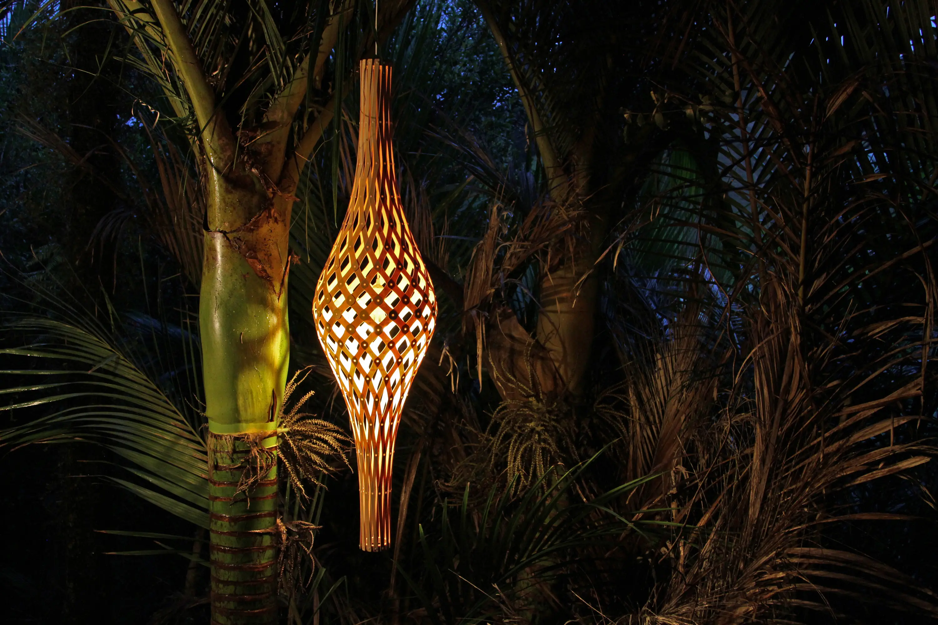 David Trubridge Studio - Nikau Full