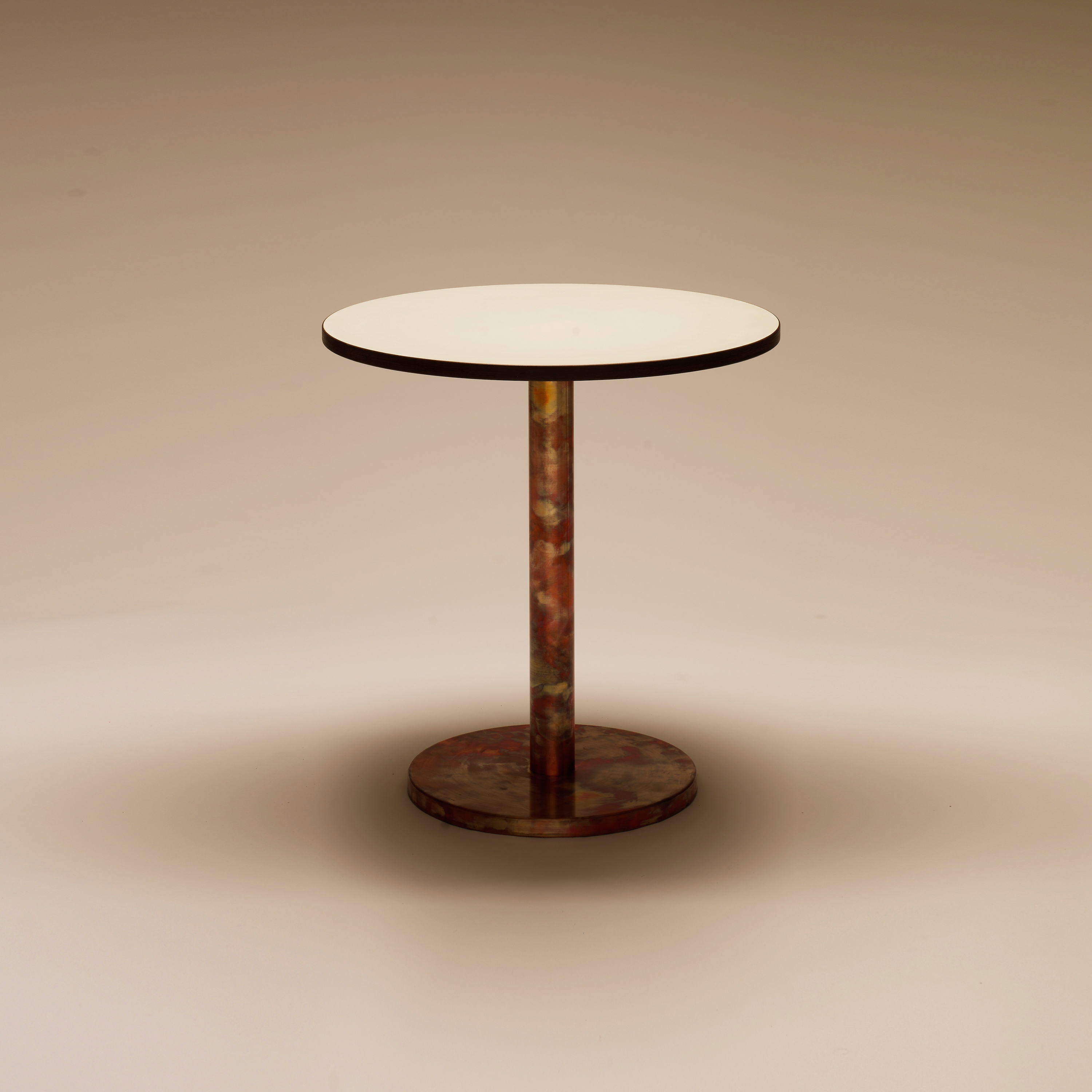 Mostra il prodotto B.3 del produttore PWH Furniture