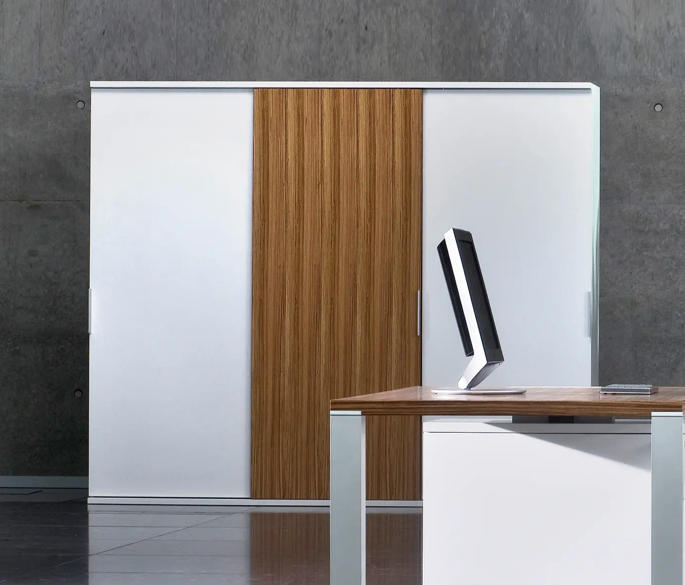 LEUWICO - iSCUBE cupboard