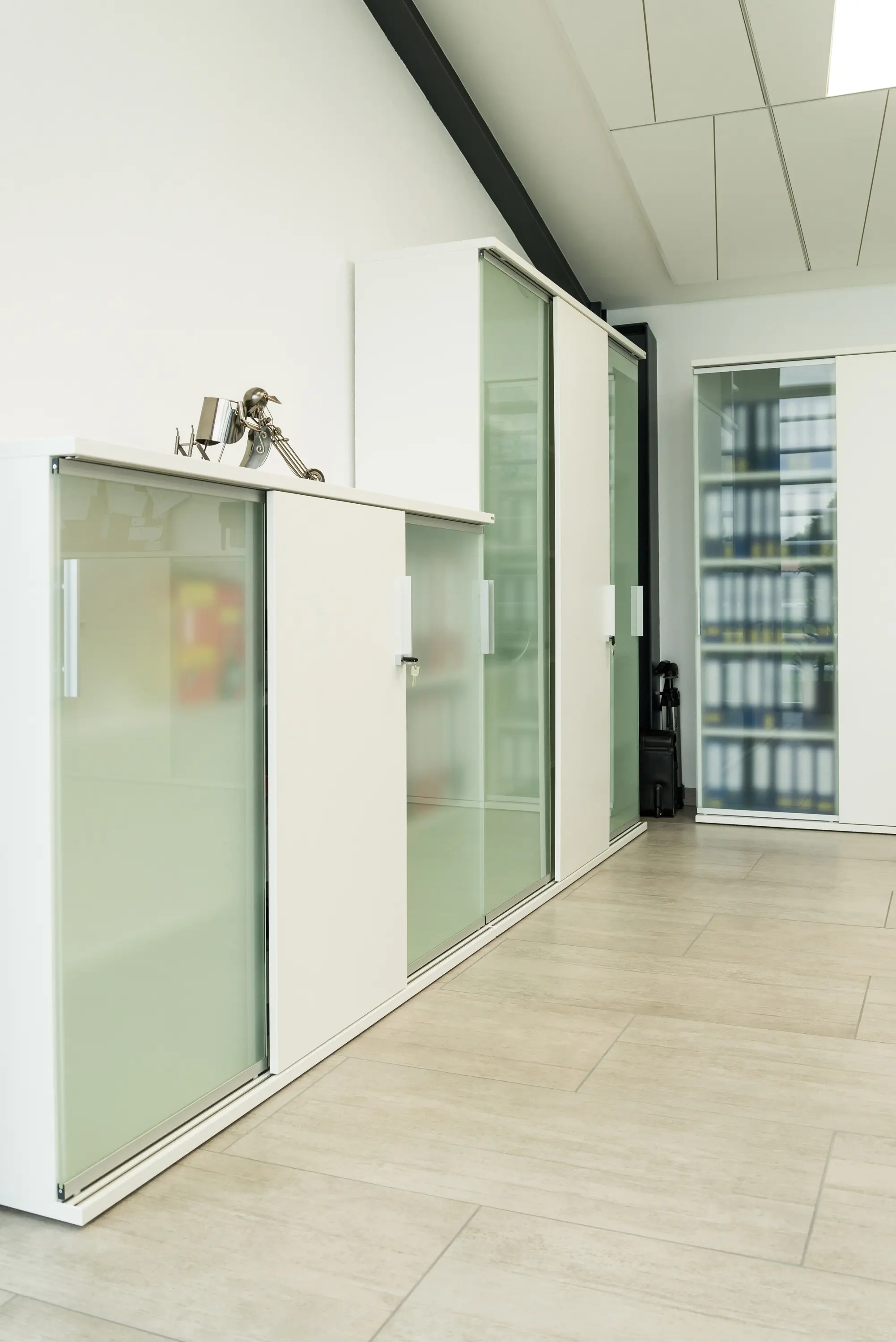 LEUWICO - iSCUBE Sideboard