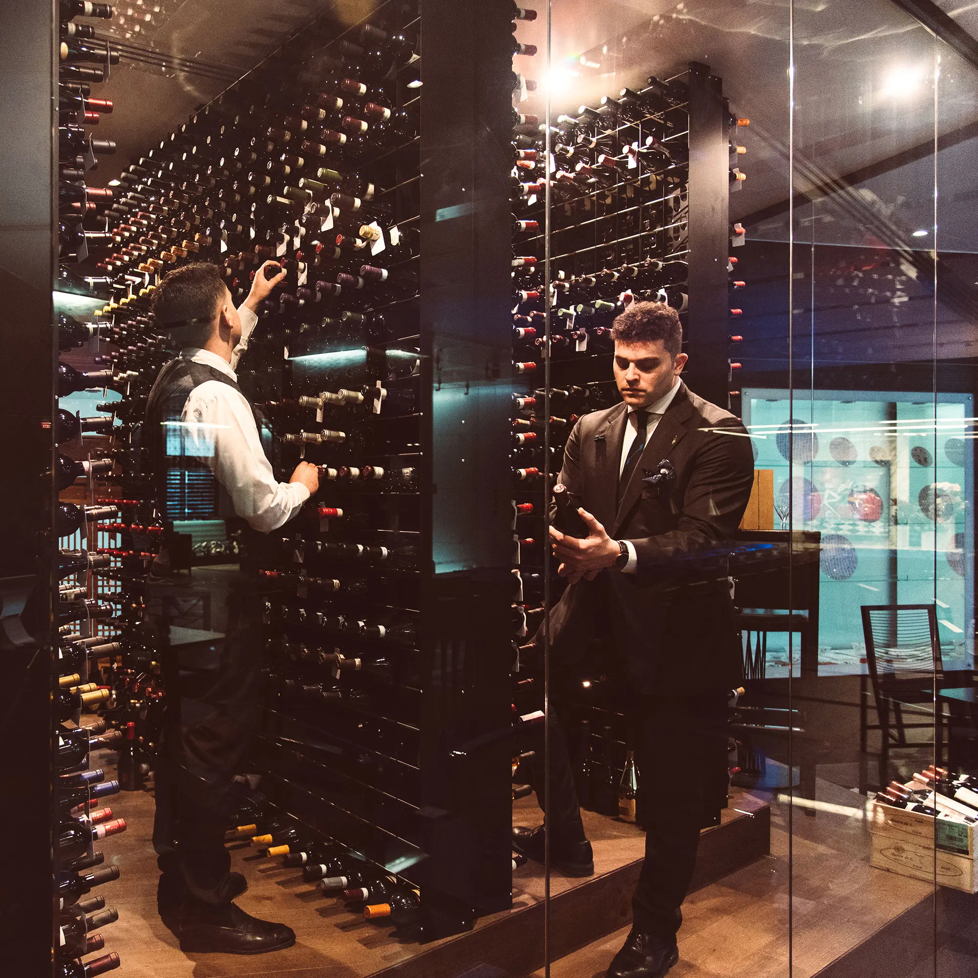 ESIGO - Stanza vino uso commerciale
