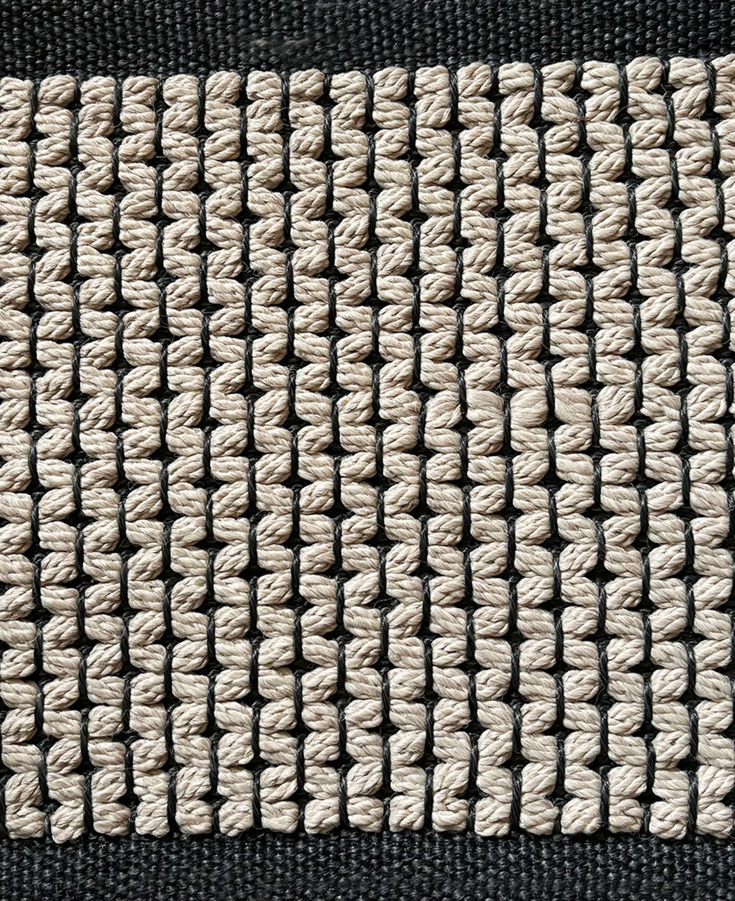 Unopiù - Rug