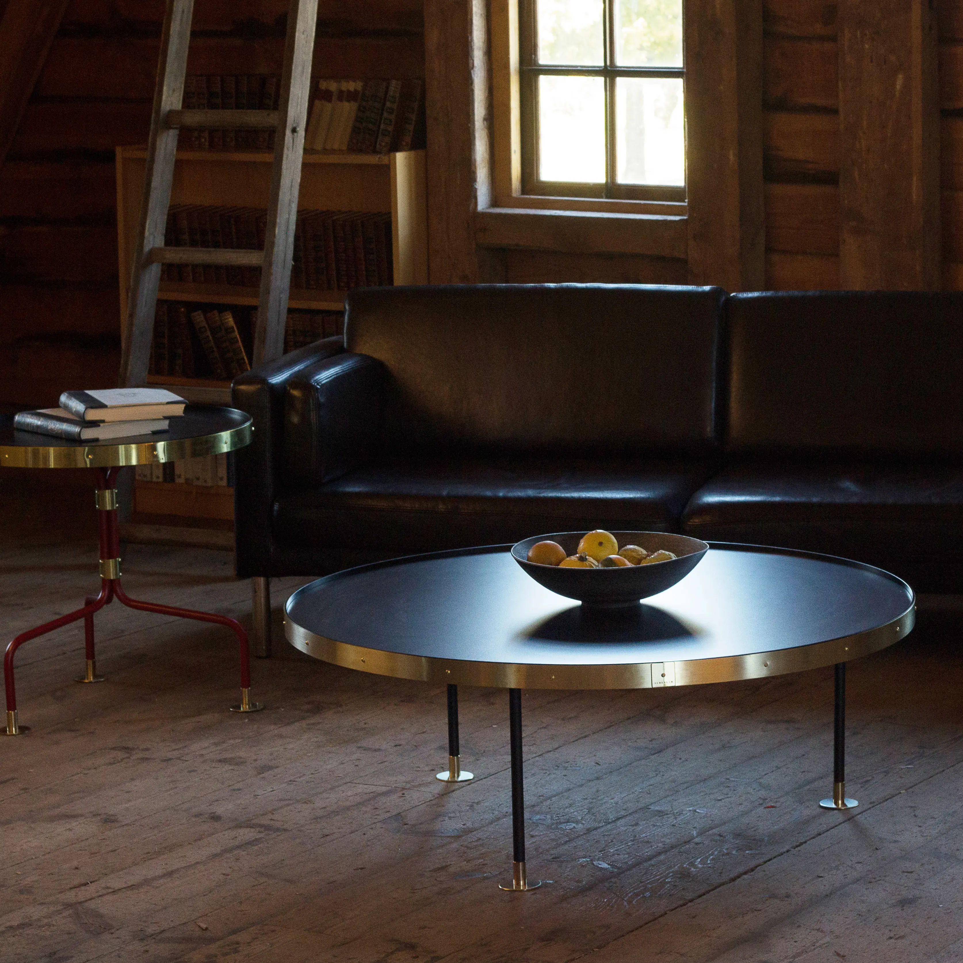 Scherlin - Sofa table 11, Brass