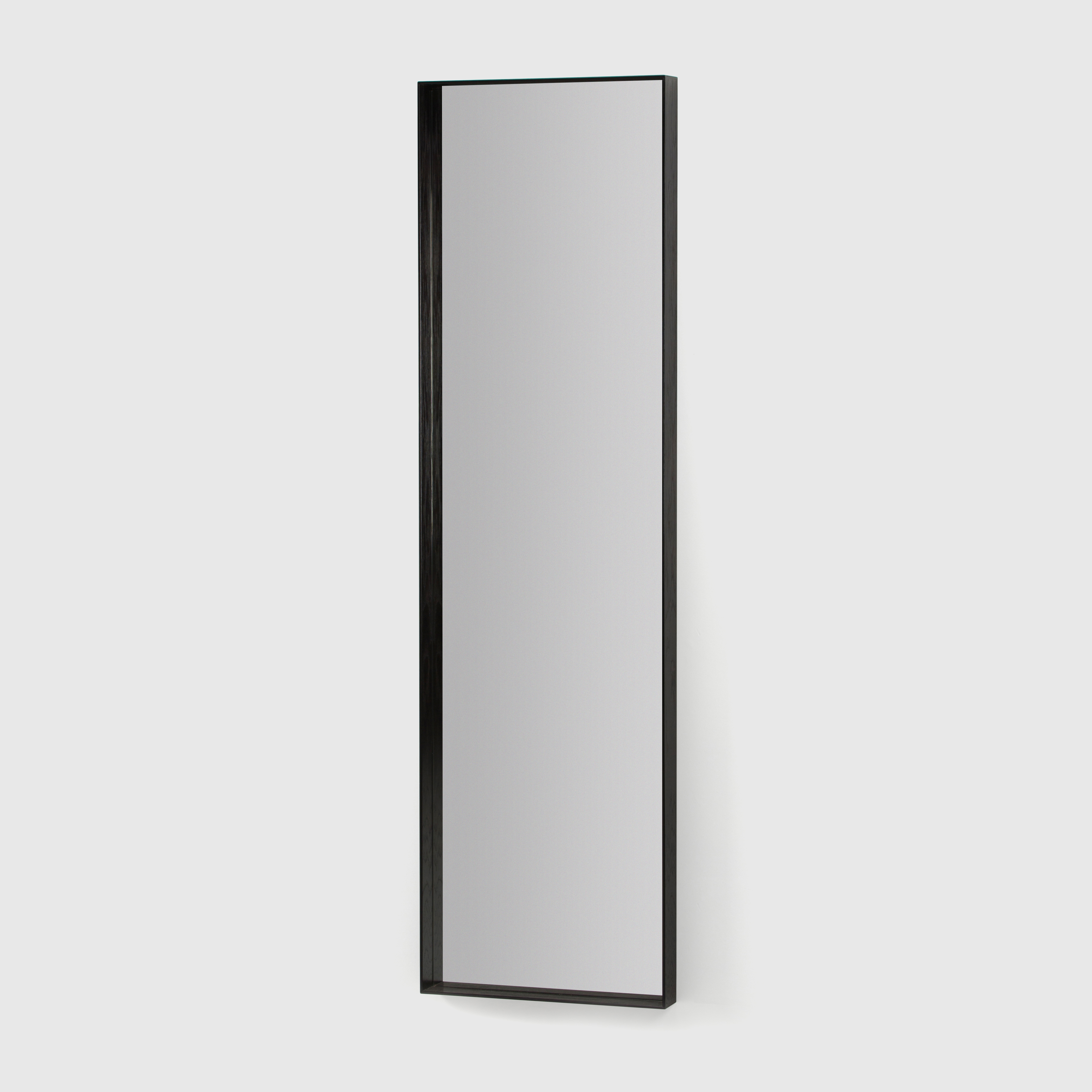 Vertoon produk Mirror 7, Black van vervaardiger Scherlin
