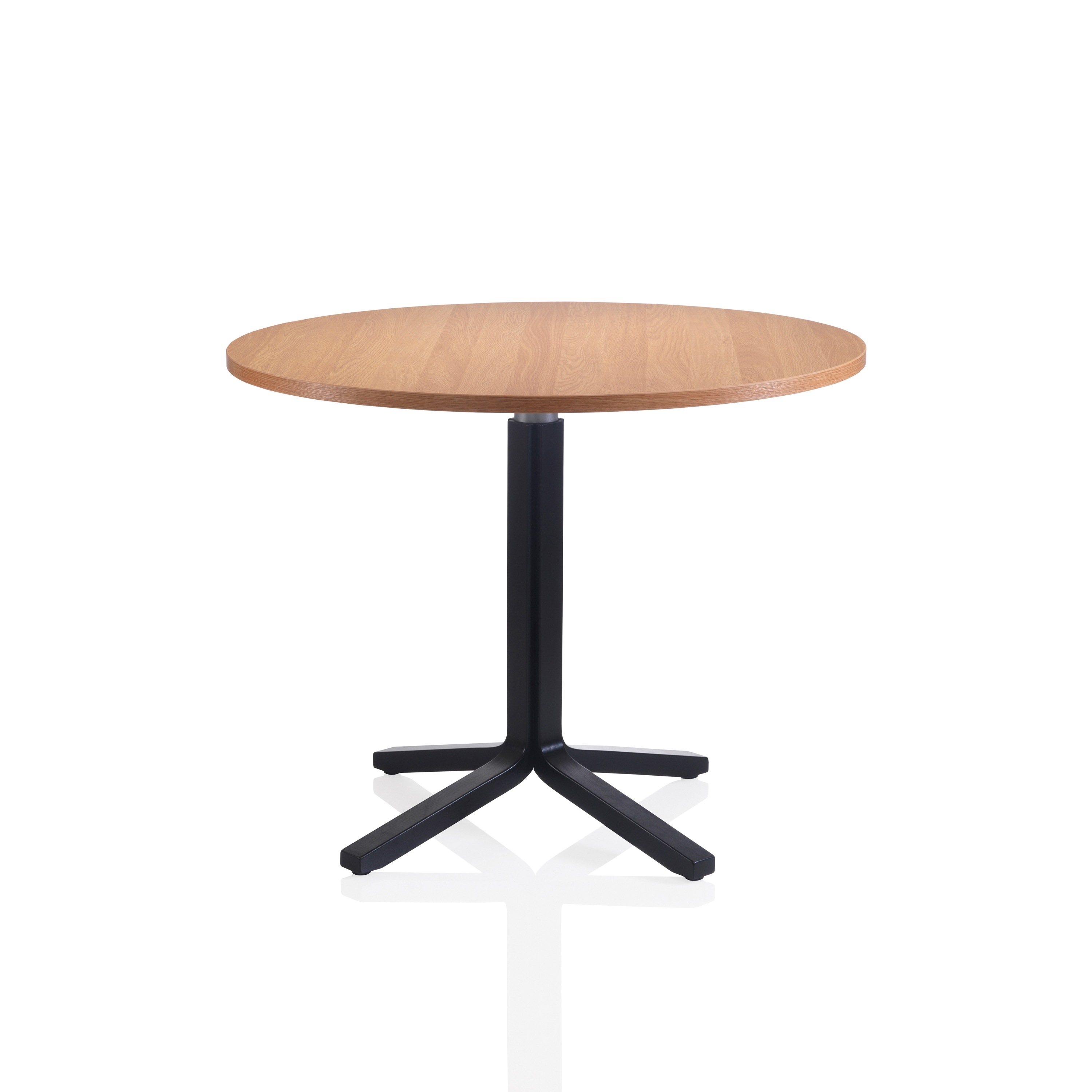 Mostrar el producto Duun dining table del fabricante Helland