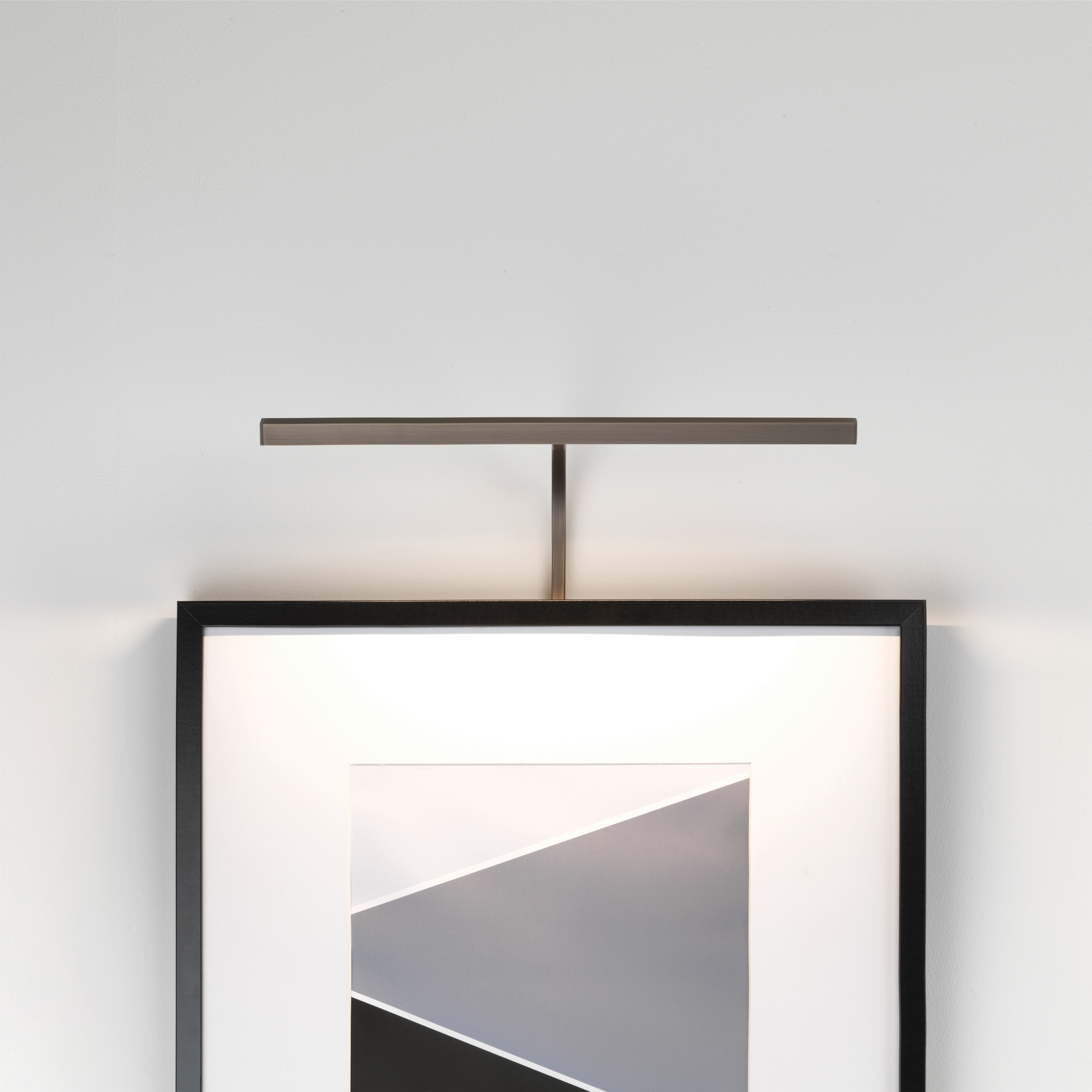Vertoon produk Mondrian | Bronze van vervaardiger Astro Lighting