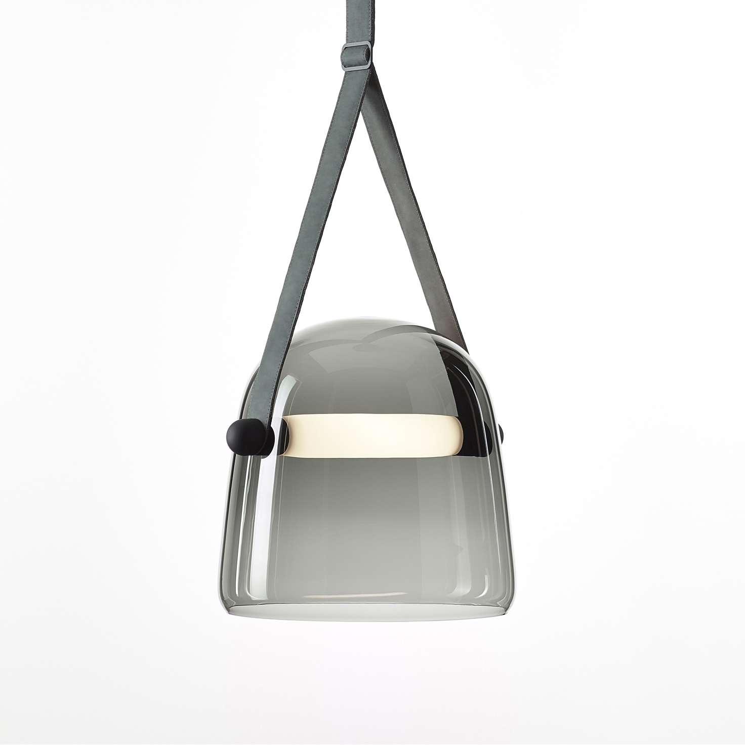 Display product Mona Large Pendent PC938 from manufacturer Brokis