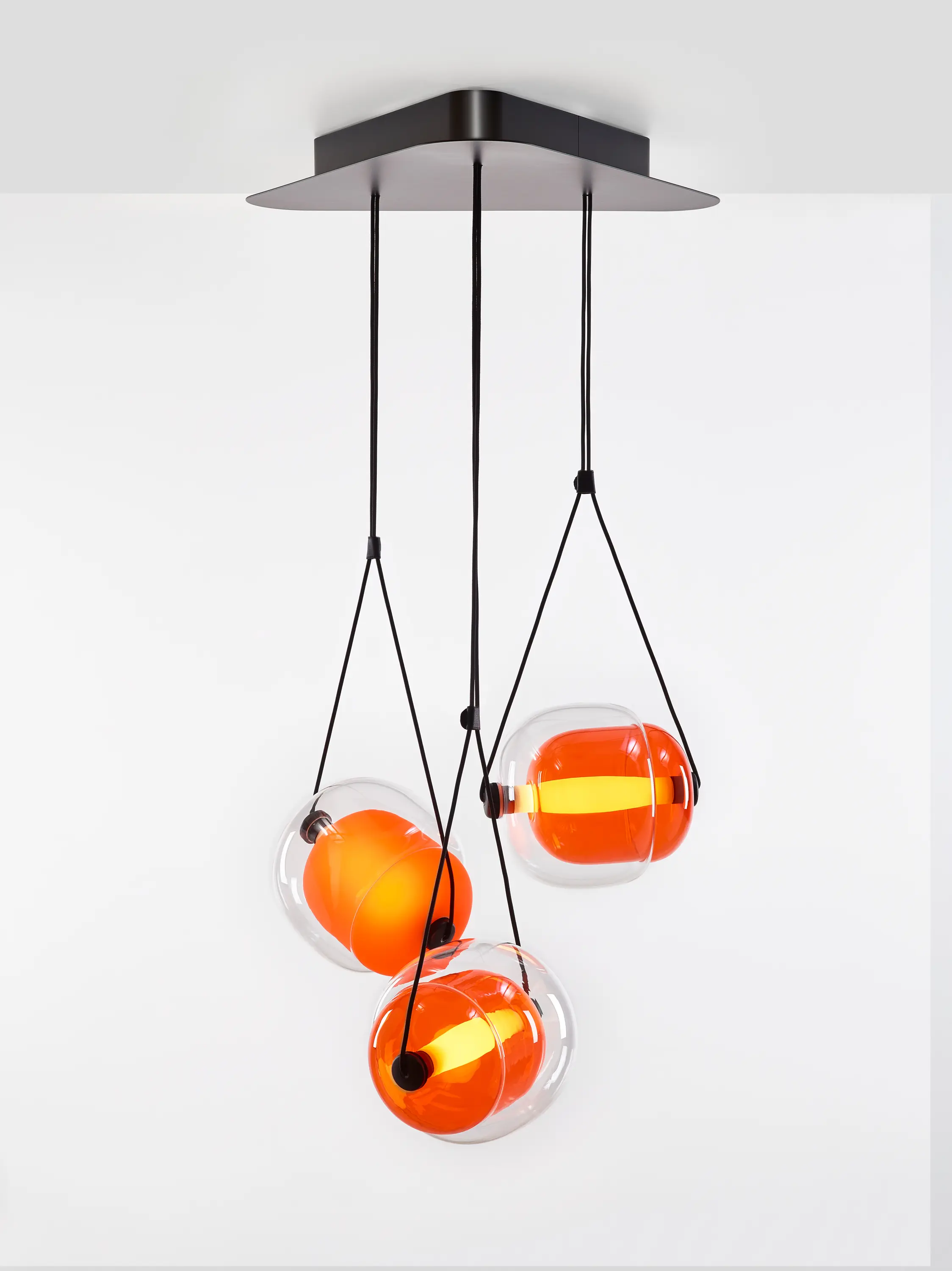 Brokis - Capsula Triangle PC943