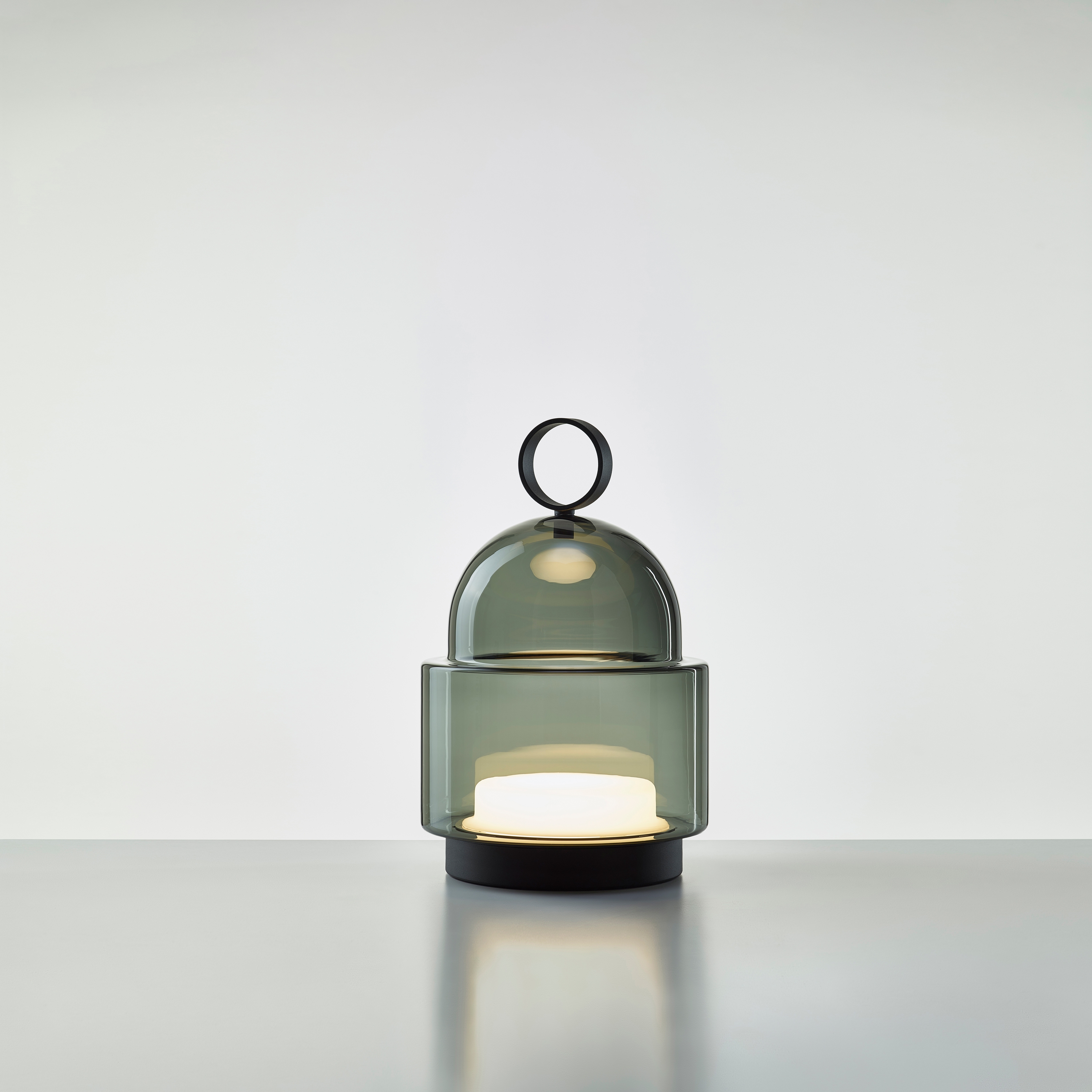 Vertoon produk Dome Nomad small PC1265 van vervaardiger Brokis