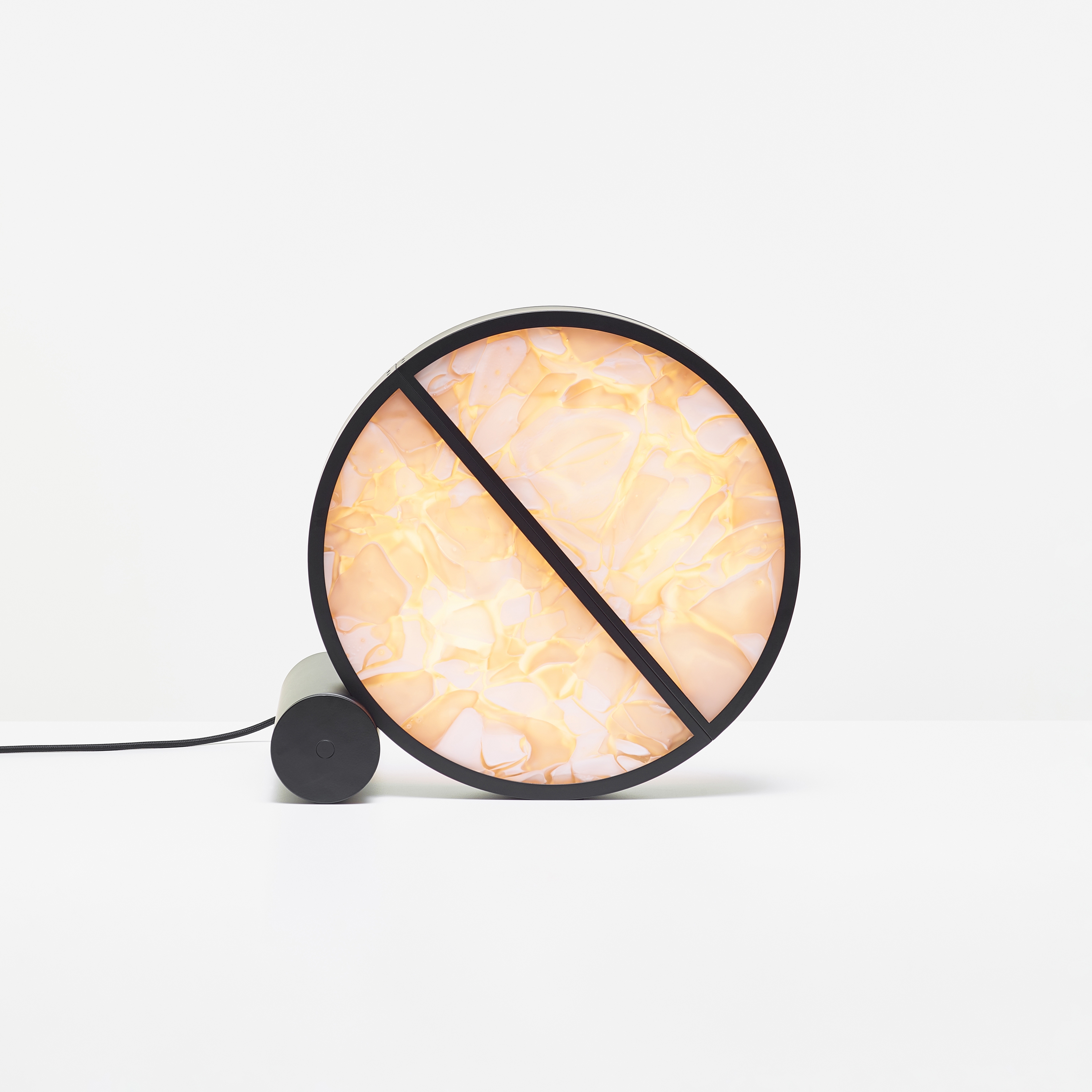 Geometric Table PC1270