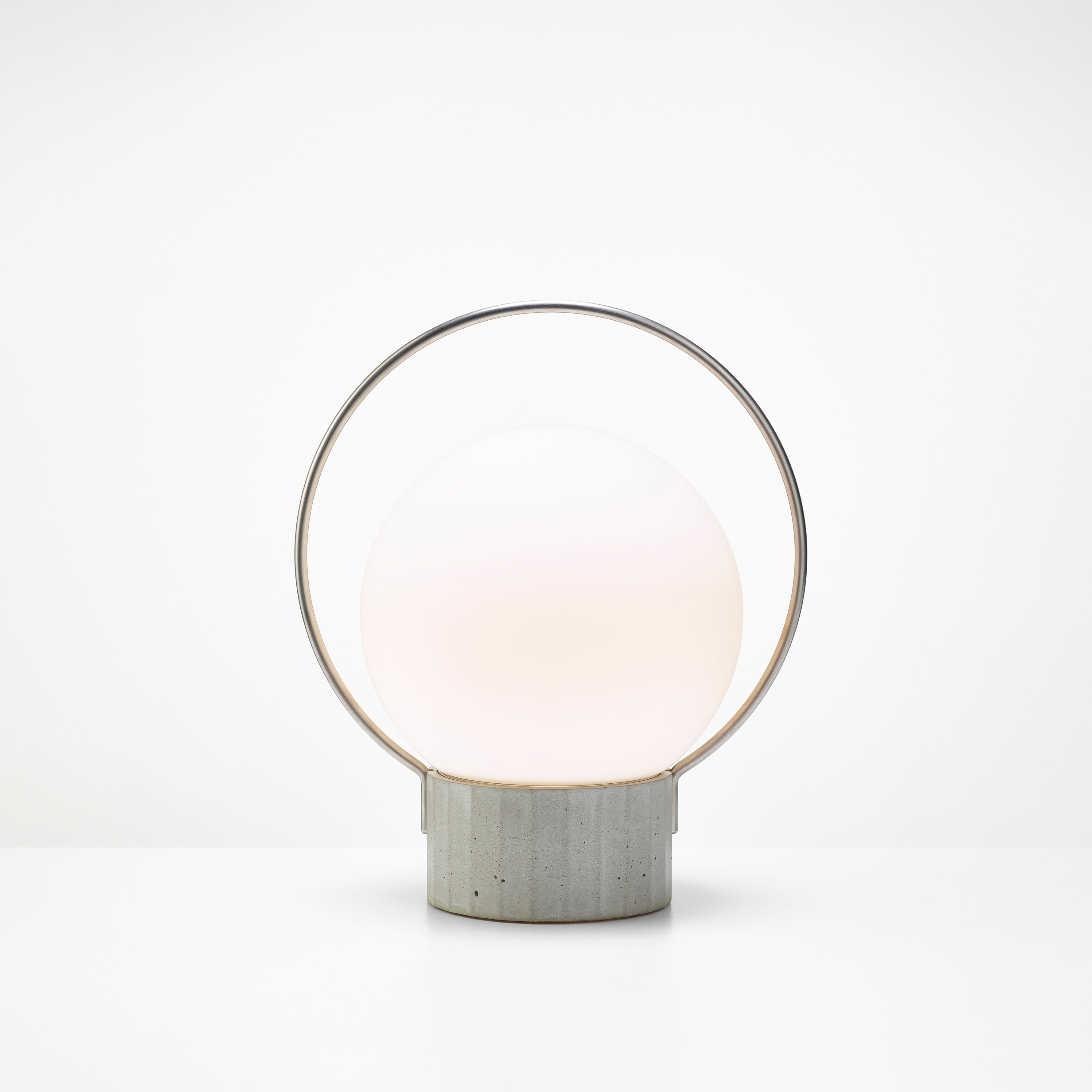 Display product Sfera Portable Large PC1273 from manufacturer Brokis