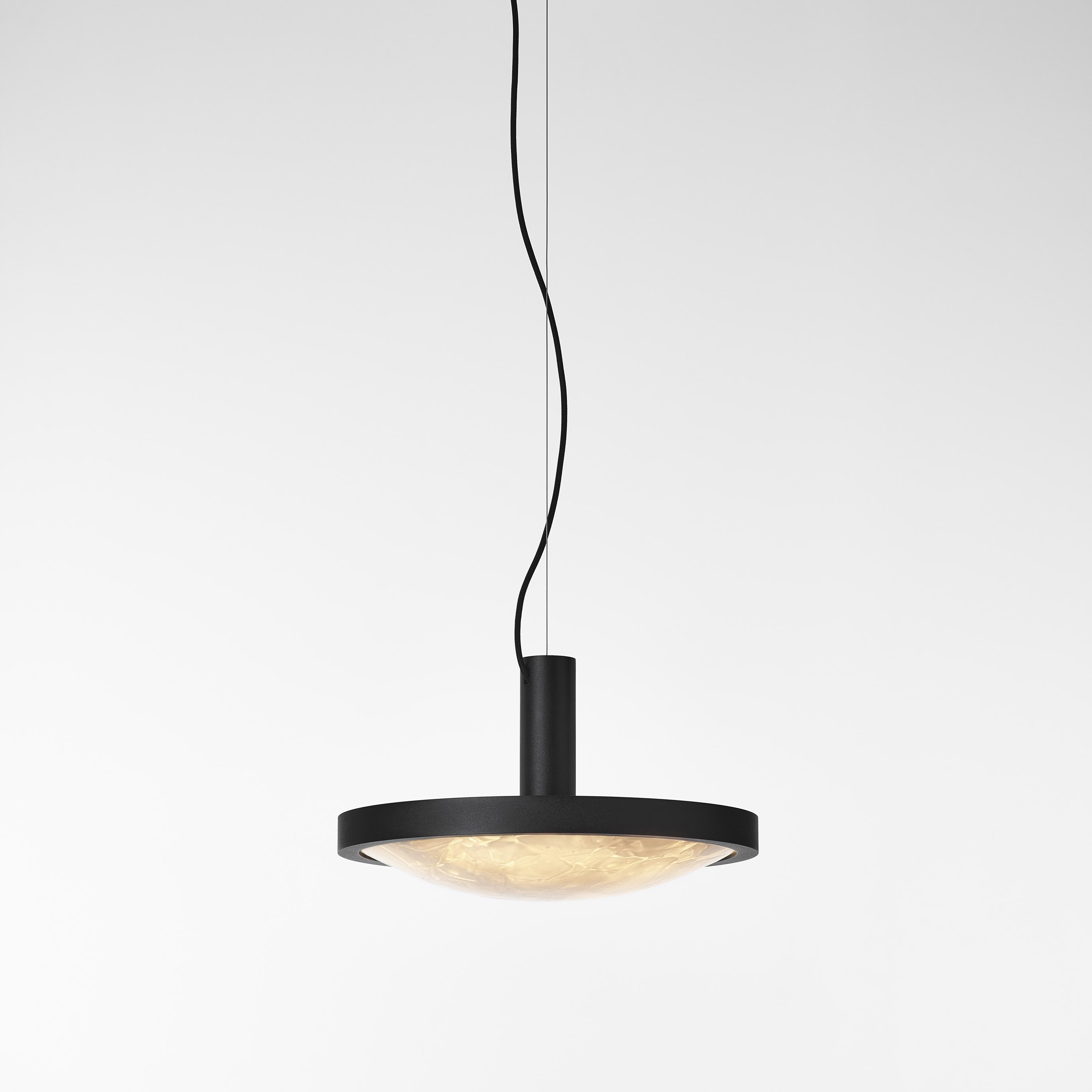 Mostra il prodotto Convex Pendant M PC1274 del produttore Brokis