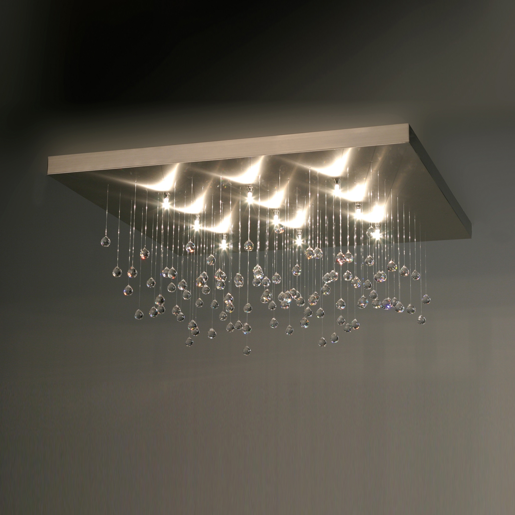 Mostra il prodotto Sprankling C9 del produttore Ilfari