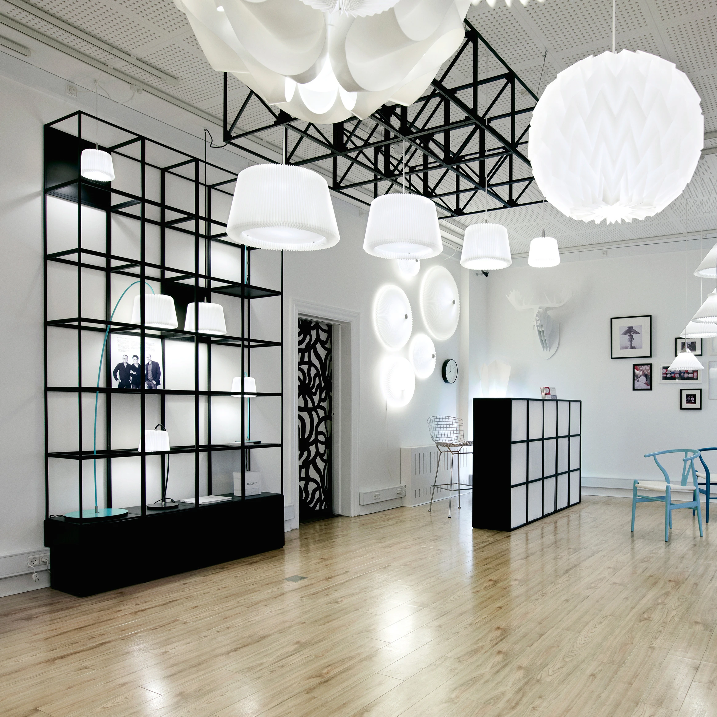 GRID STORE & SHOWROOM