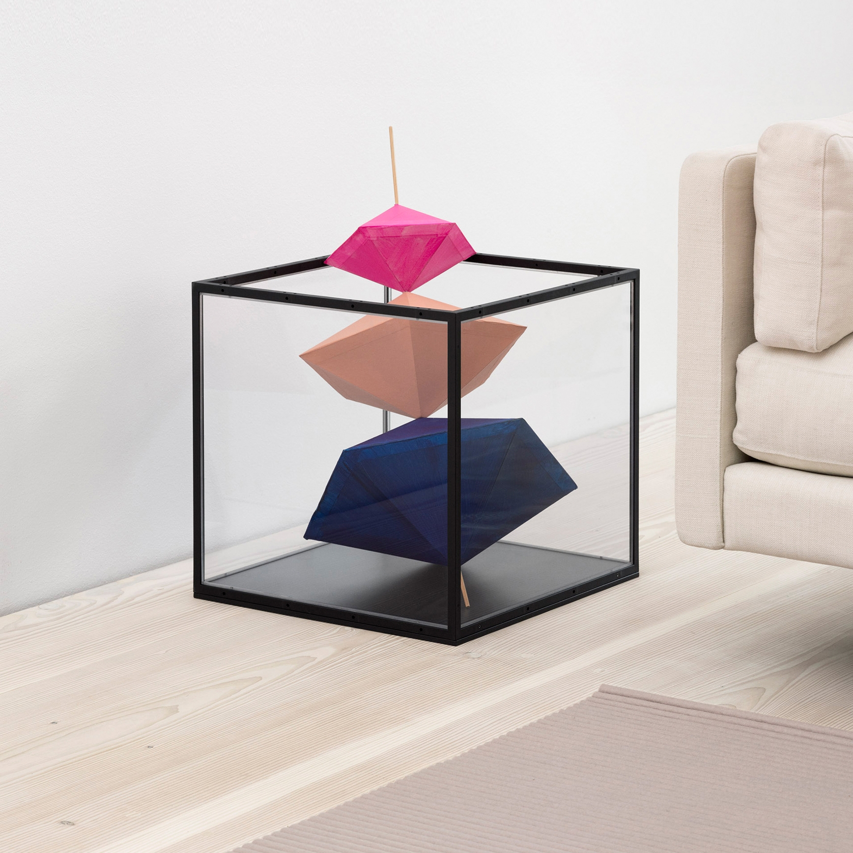 Display product GRID showcase from manufacturer GRID System APS