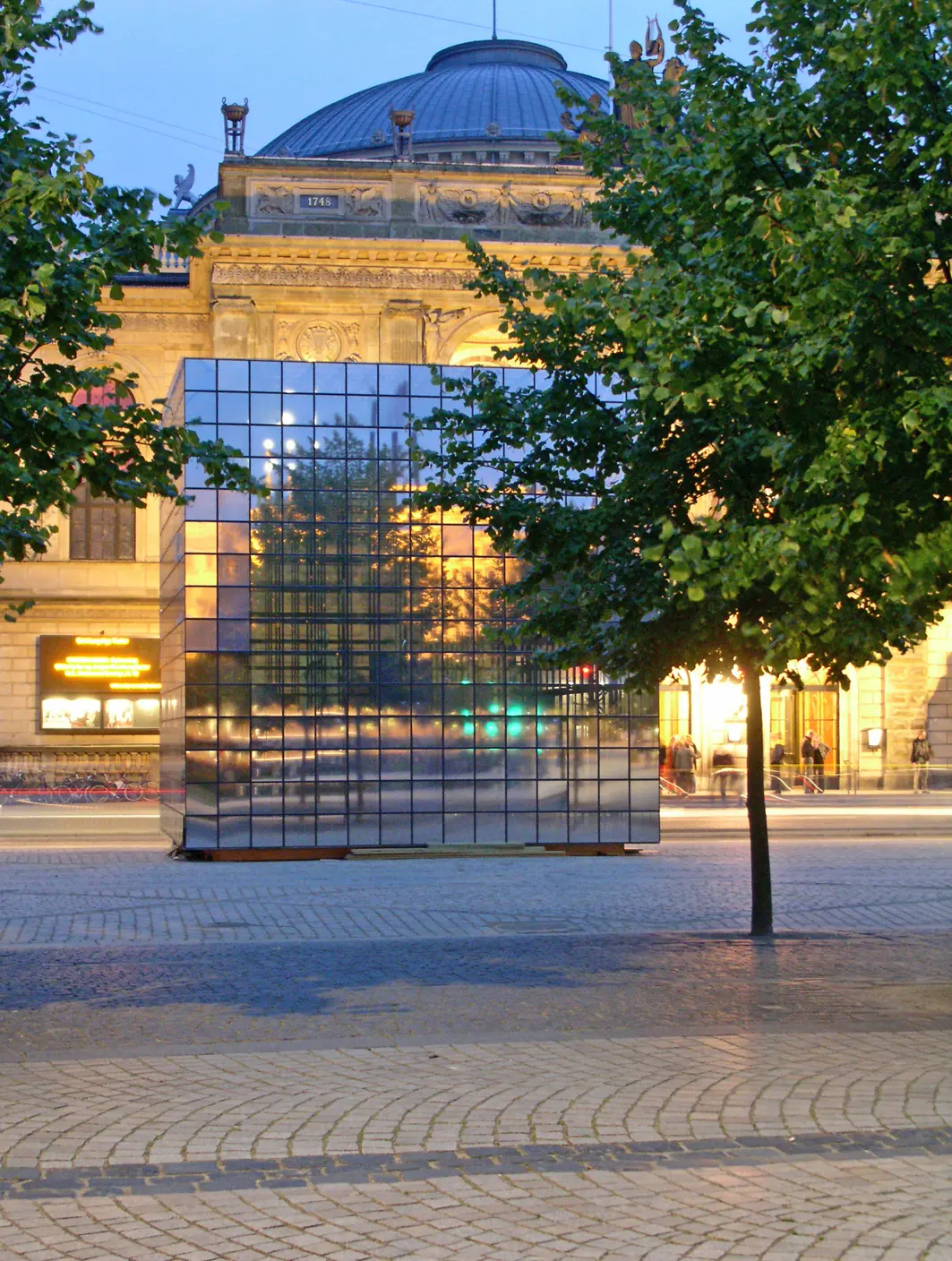 GRID System APS - GRID urban space