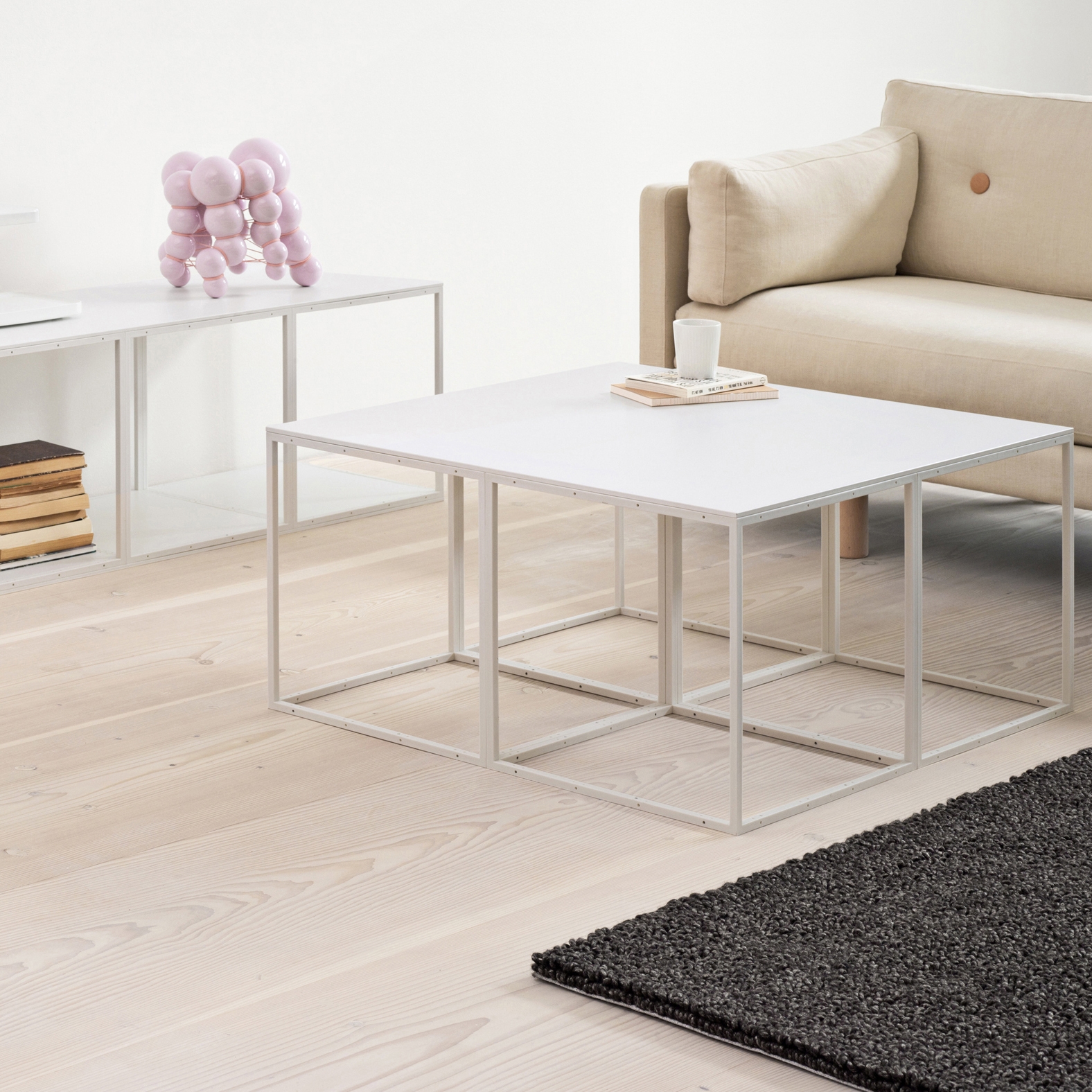 Display product GRID table from manufacturer GRID System APS