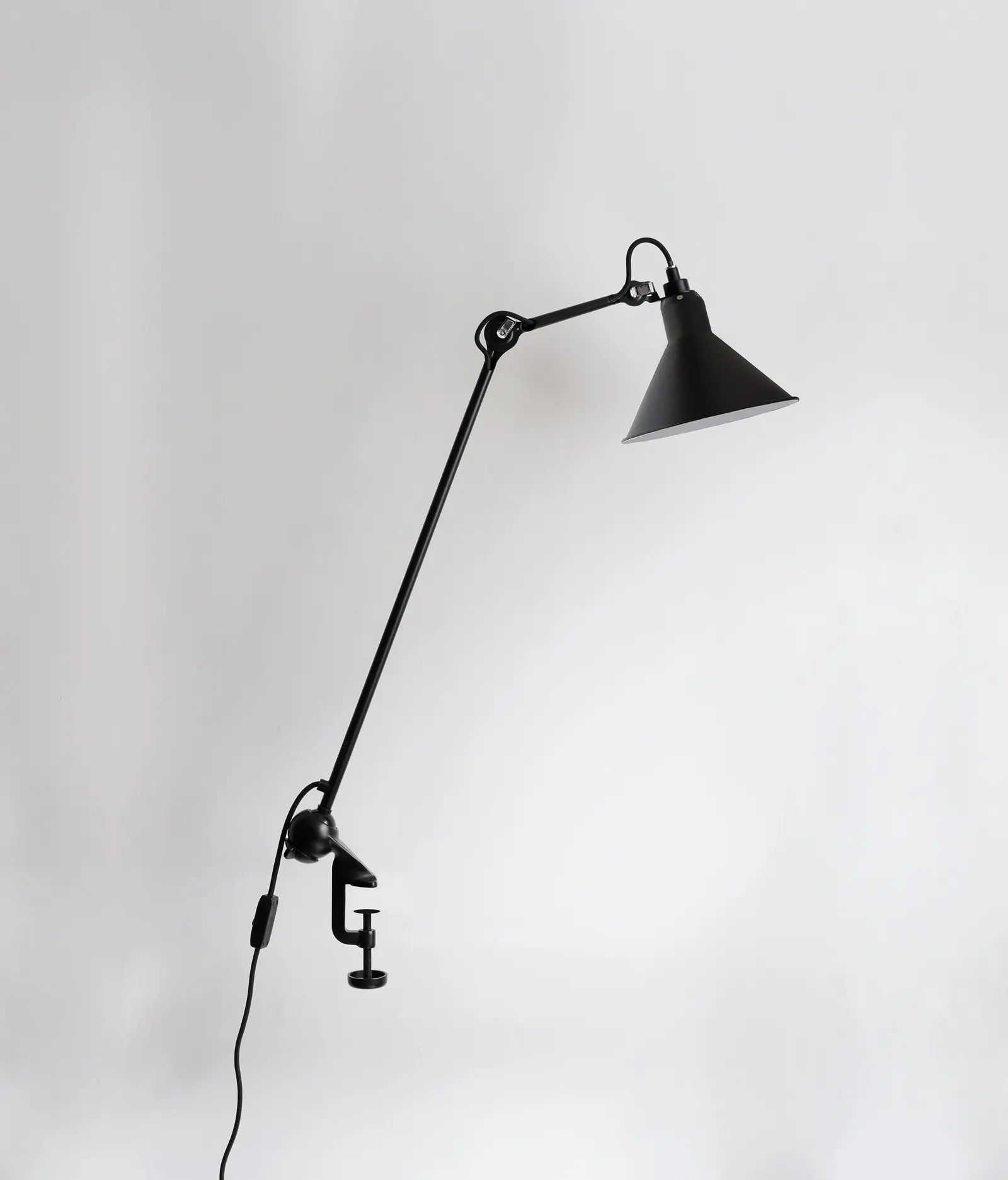 LAMPE GRAS | N°204 L40 SW BLACK - Wall lights from DCW éditions