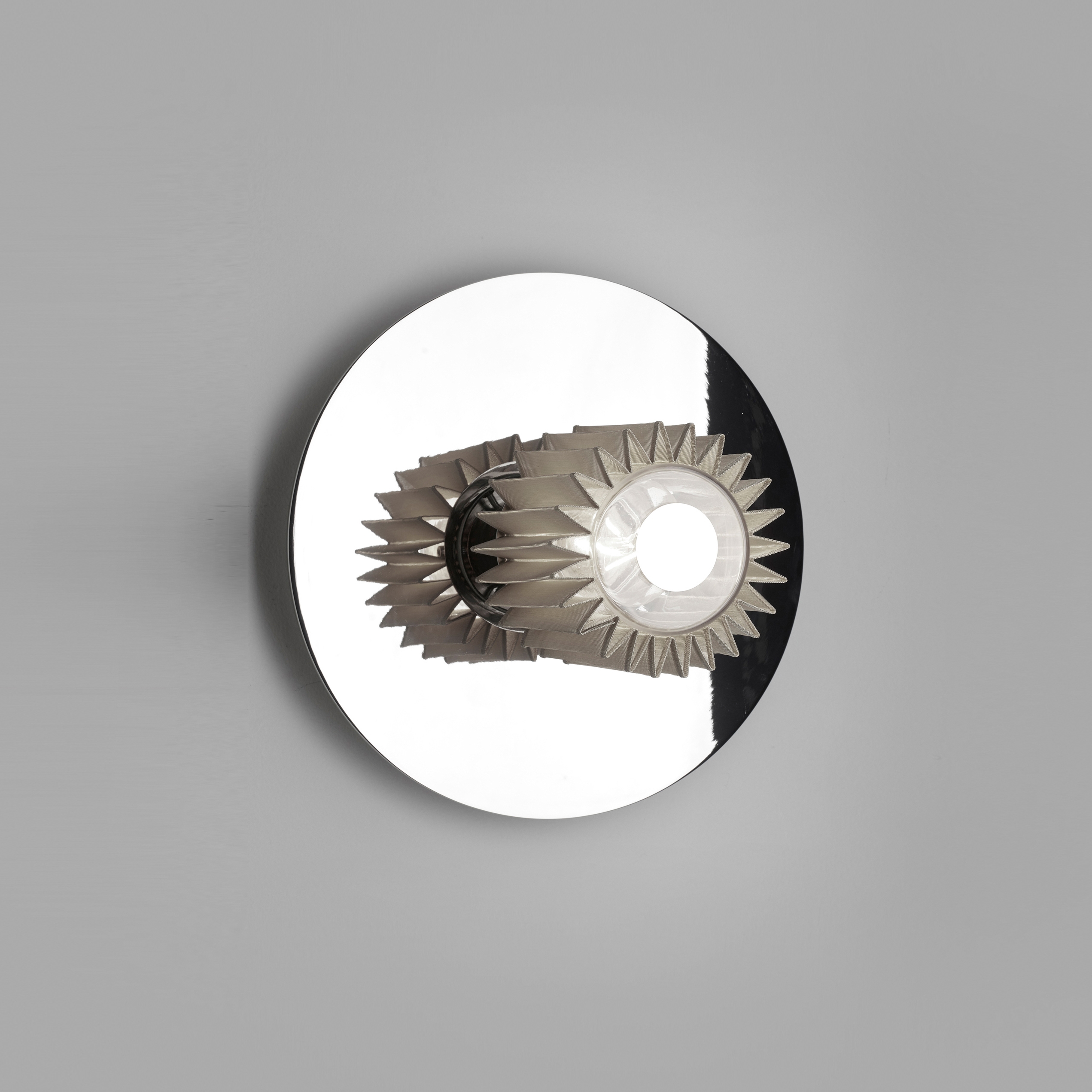 IN THE SUN | 270 wall silver/silver
