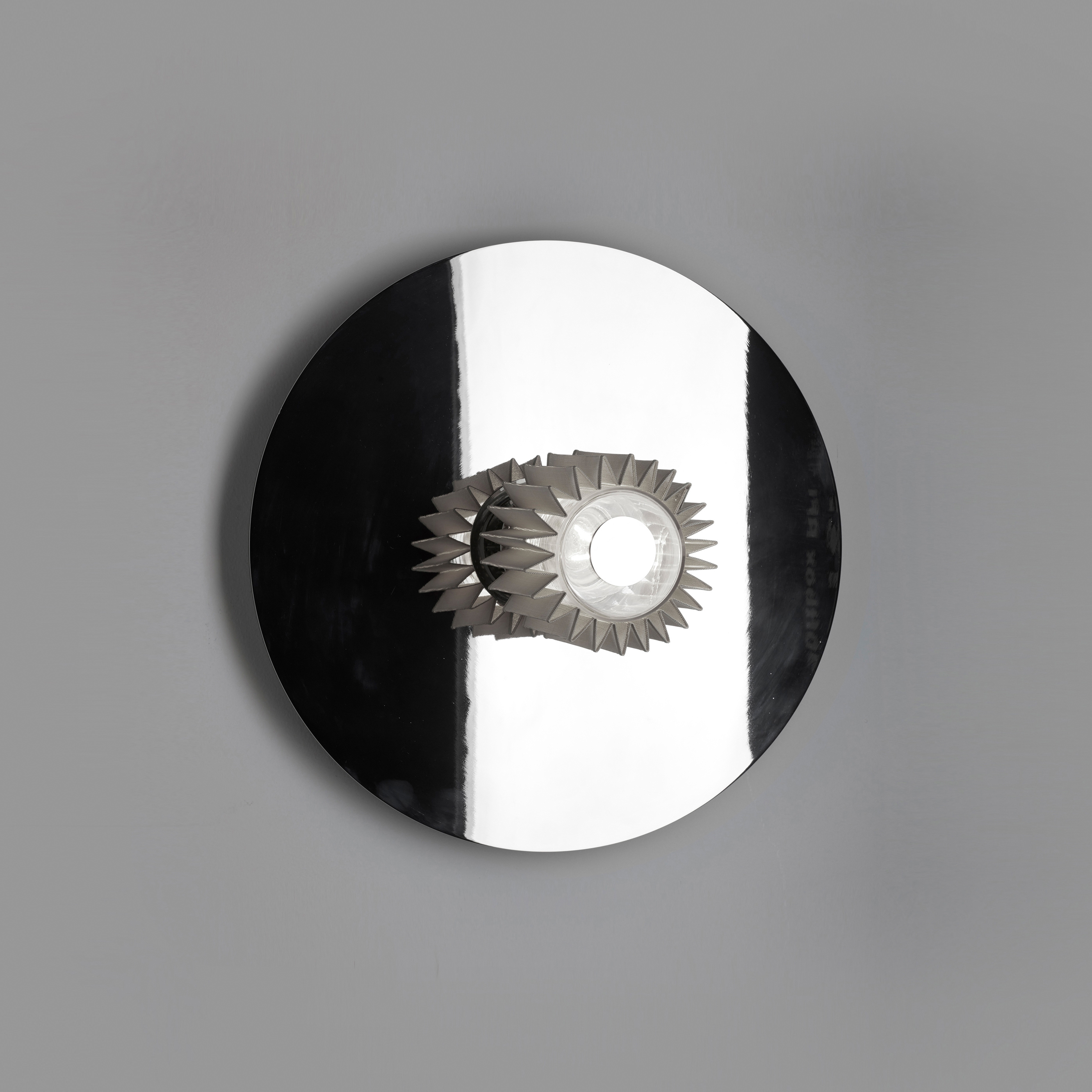 Produkt IN THE SUN | 380 wall silver/silver des Herstellers DCW éditions anzeigen
