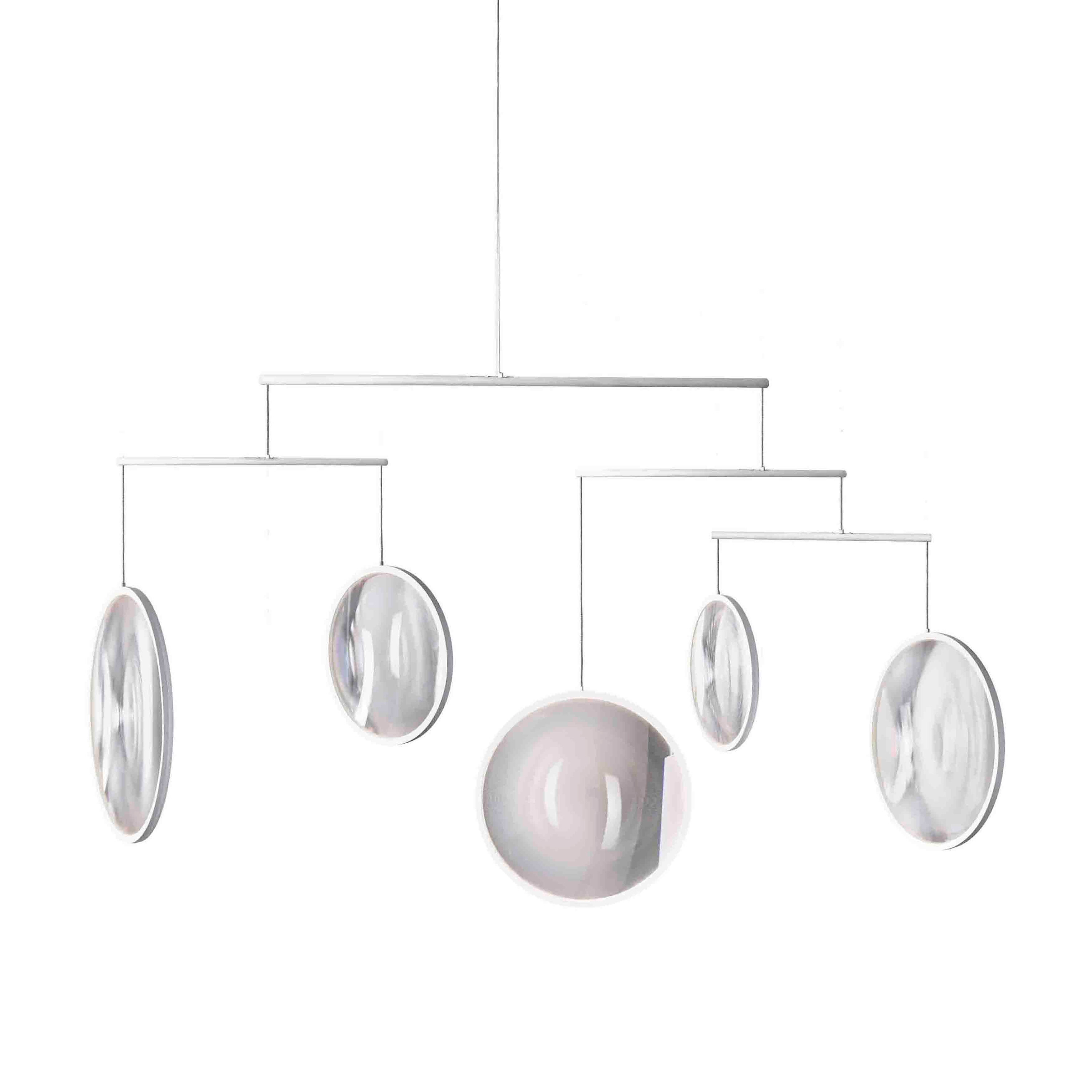 Display product FOCUS X5 WHITE from manufacturer DCW éditions