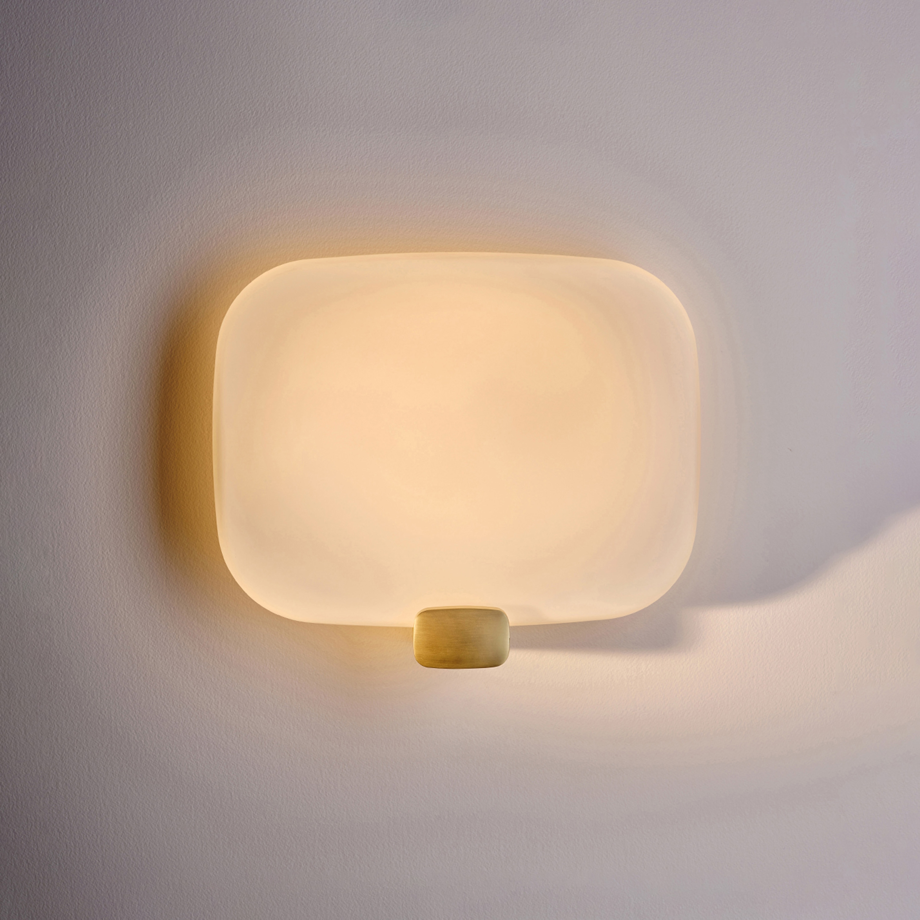 Mostra il prodotto LIGHT ME TENDER HORIZONTAL del produttore DCW éditions