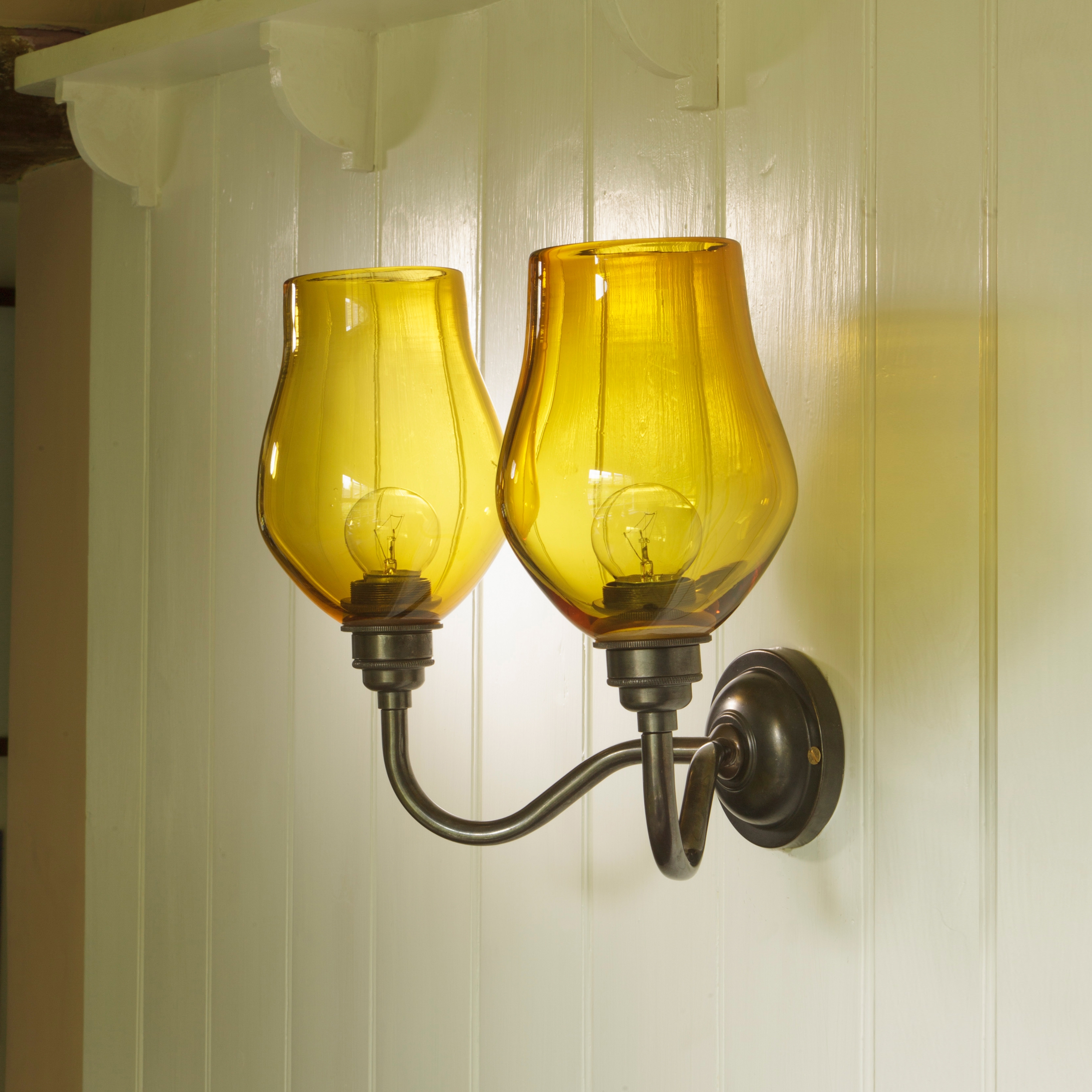 Produkt Double Arm Light des Herstellers Curiousa&Curiousa anzeigen