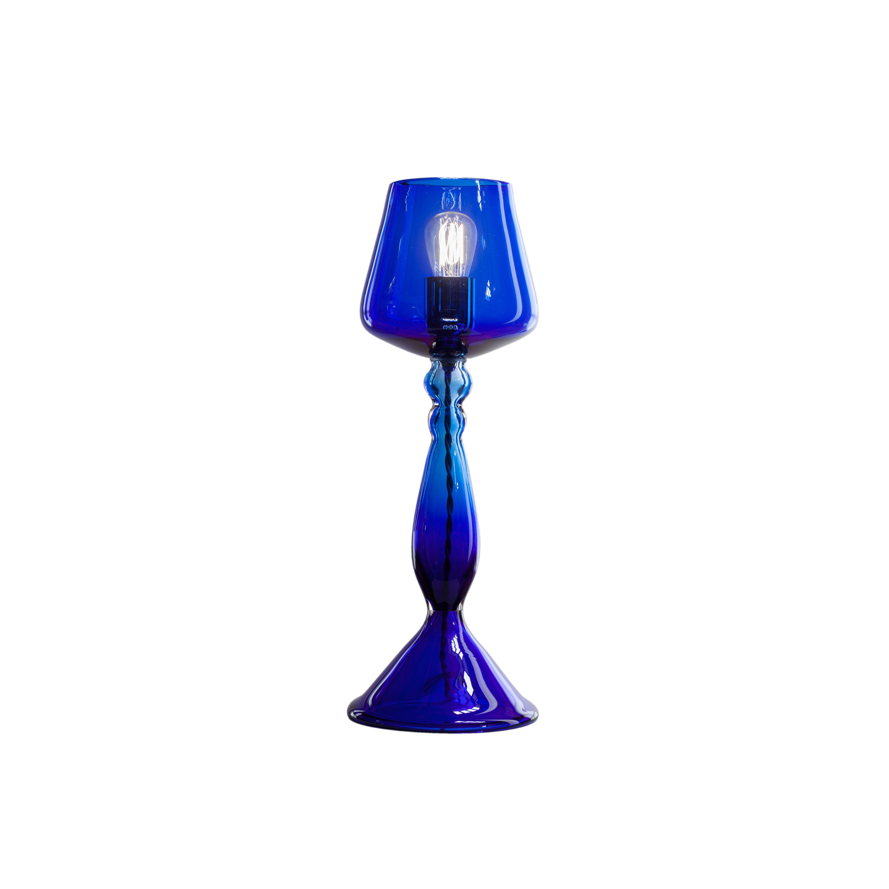 Produkt Small Table Lamp des Herstellers Curiousa&Curiousa anzeigen