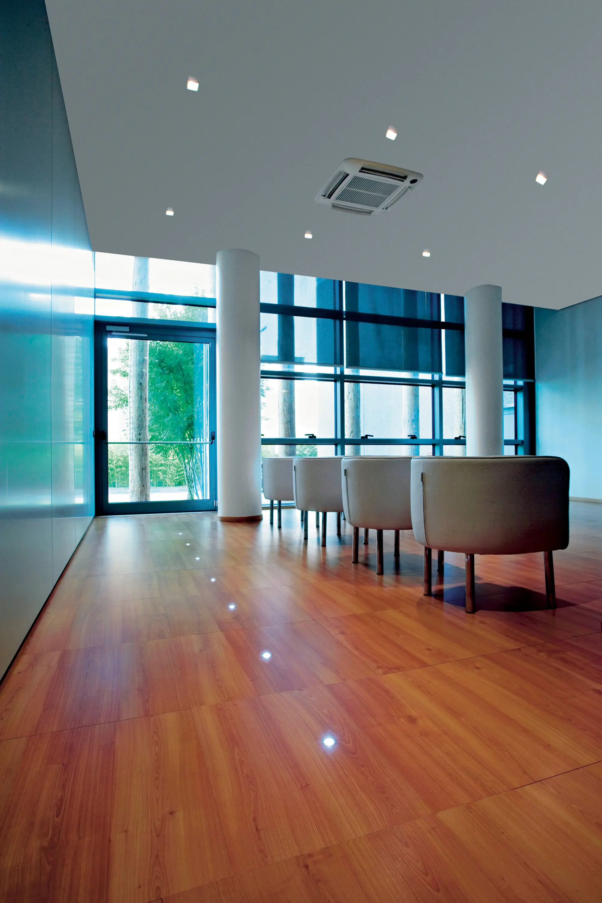 L&L Luce&Light - Simply