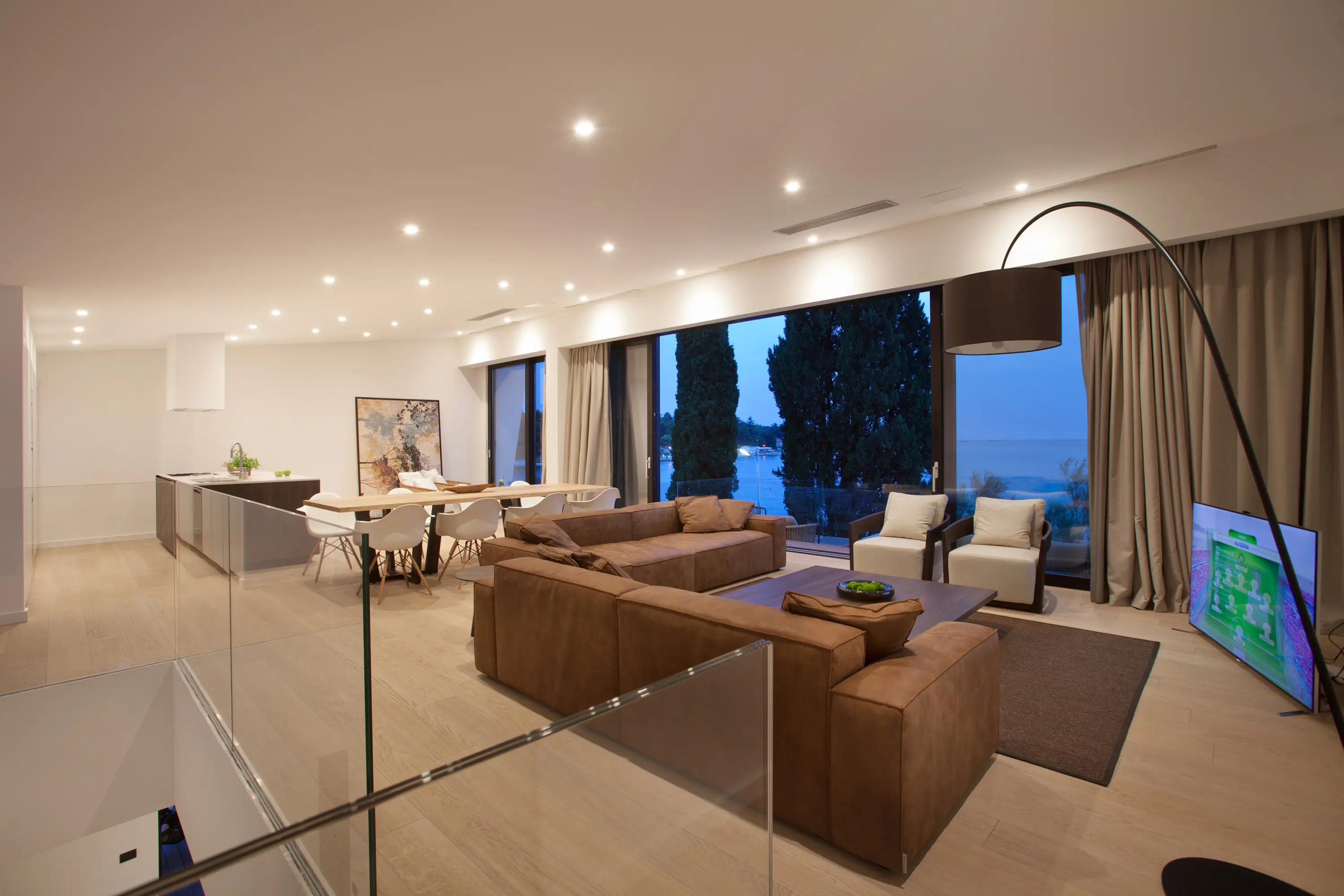 L&L Luce&Light - Turis 6-8