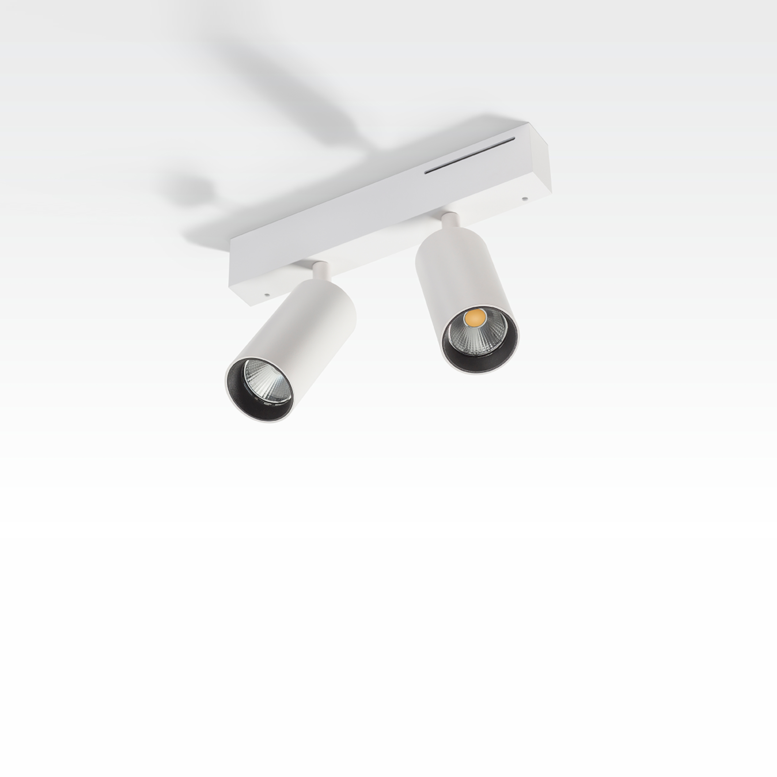 Mostra il prodotto EASY TUBED DOUBLE del produttore Orbit