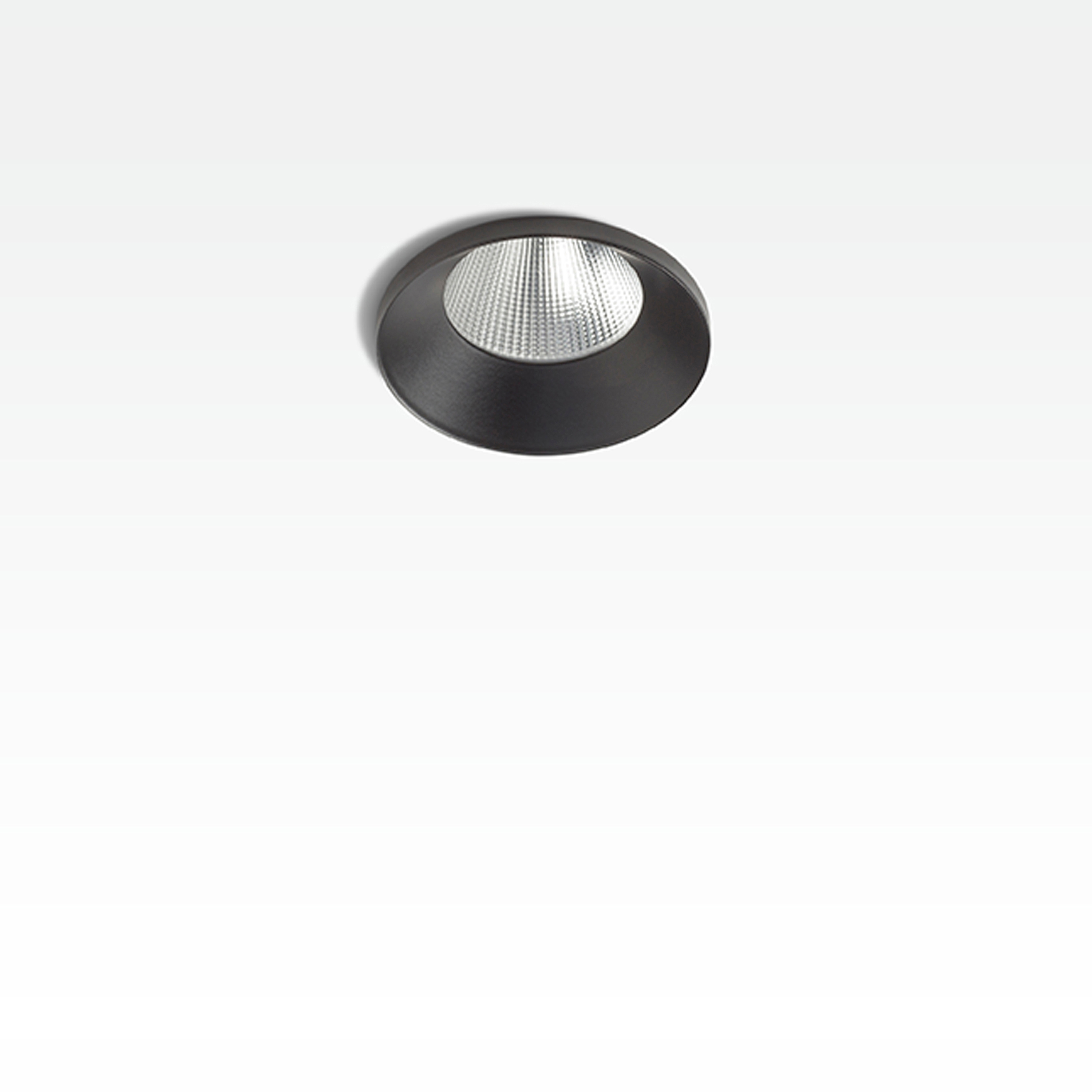 Mostra il prodotto EDGELINE MEDIUM del produttore Orbit