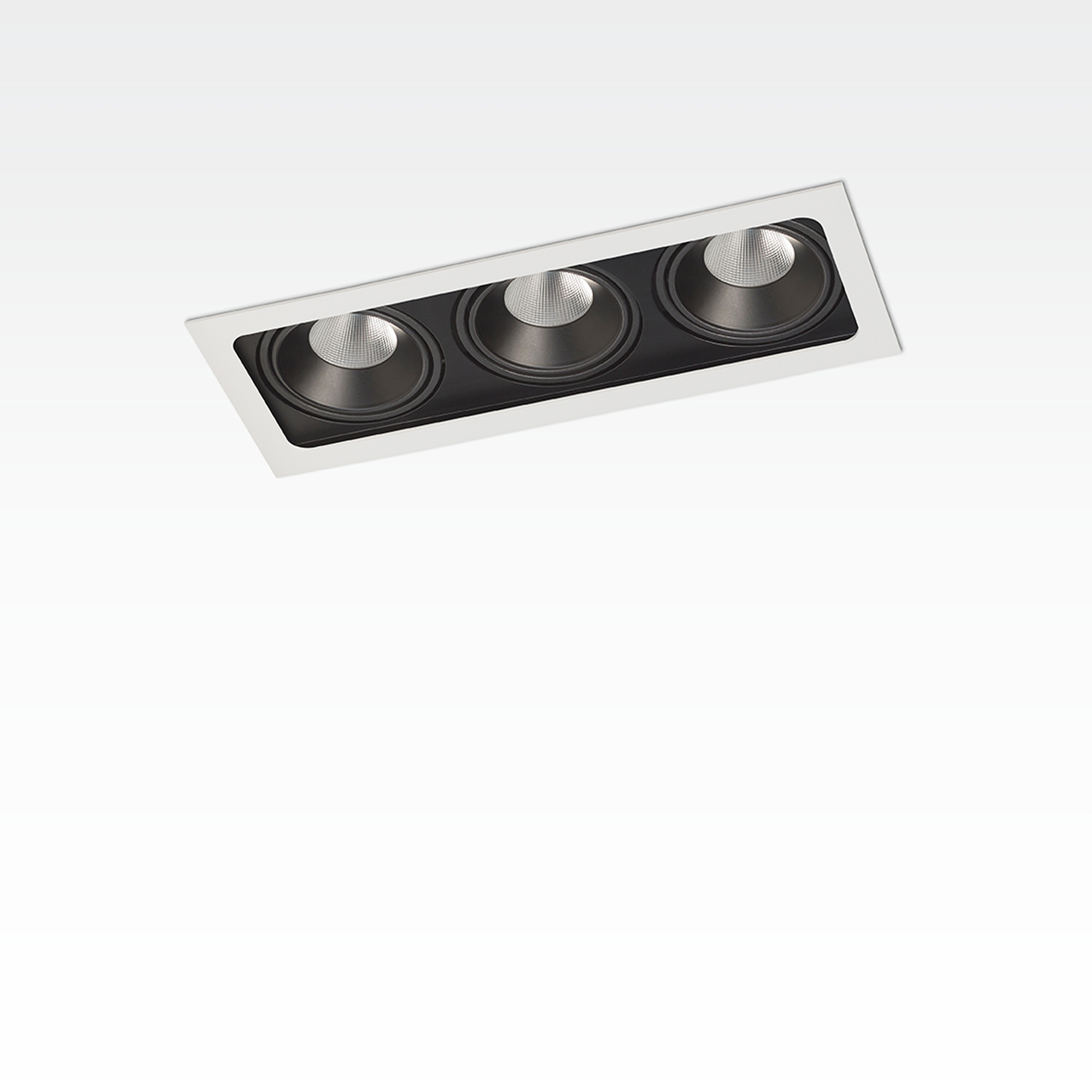 Mostra il prodotto PICCOLO FRAME DEEP 3X CONE COB LED del produttore Orbit