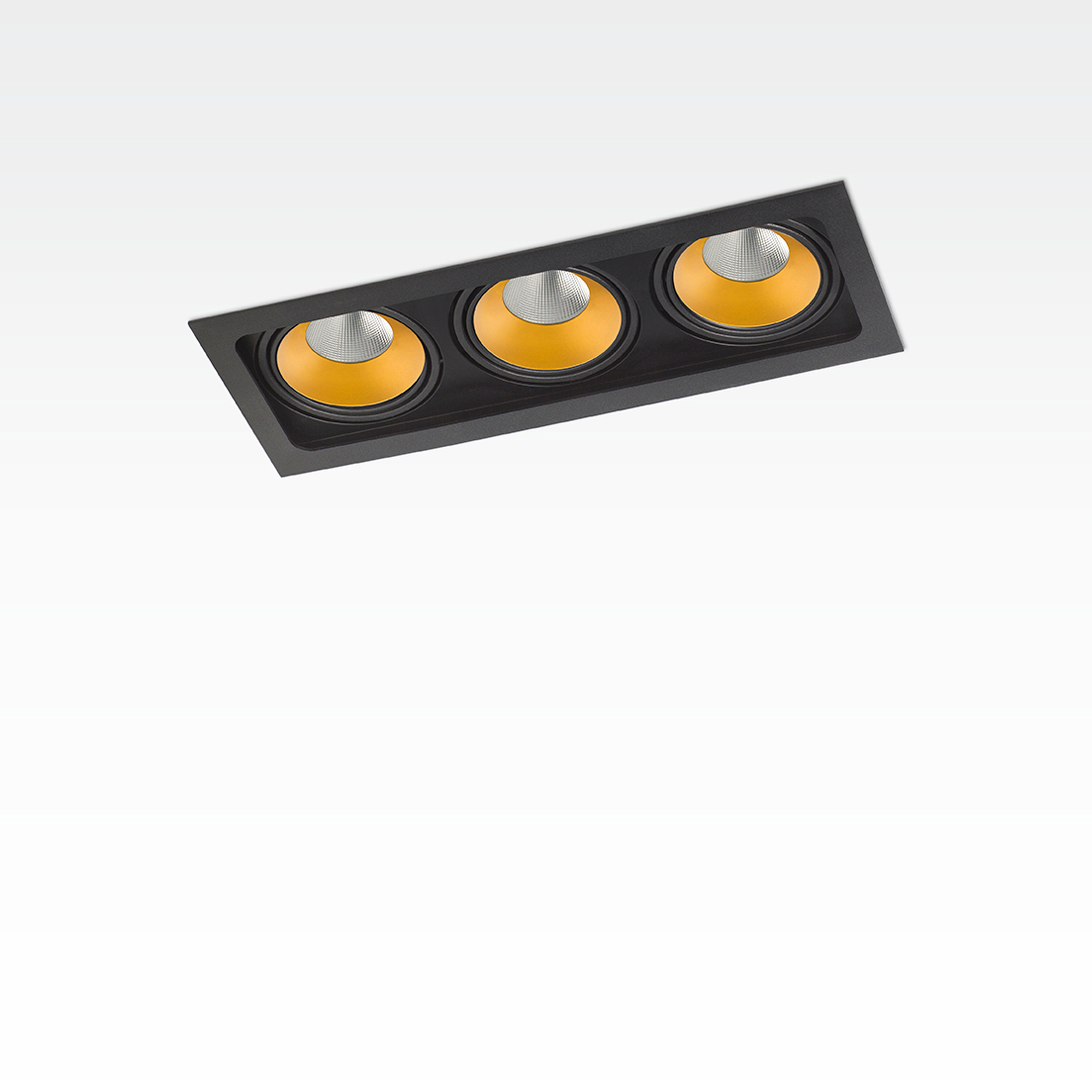 Mostra il prodotto PICCOLO FRAME DEEP 3X CONE COB LED del produttore Orbit