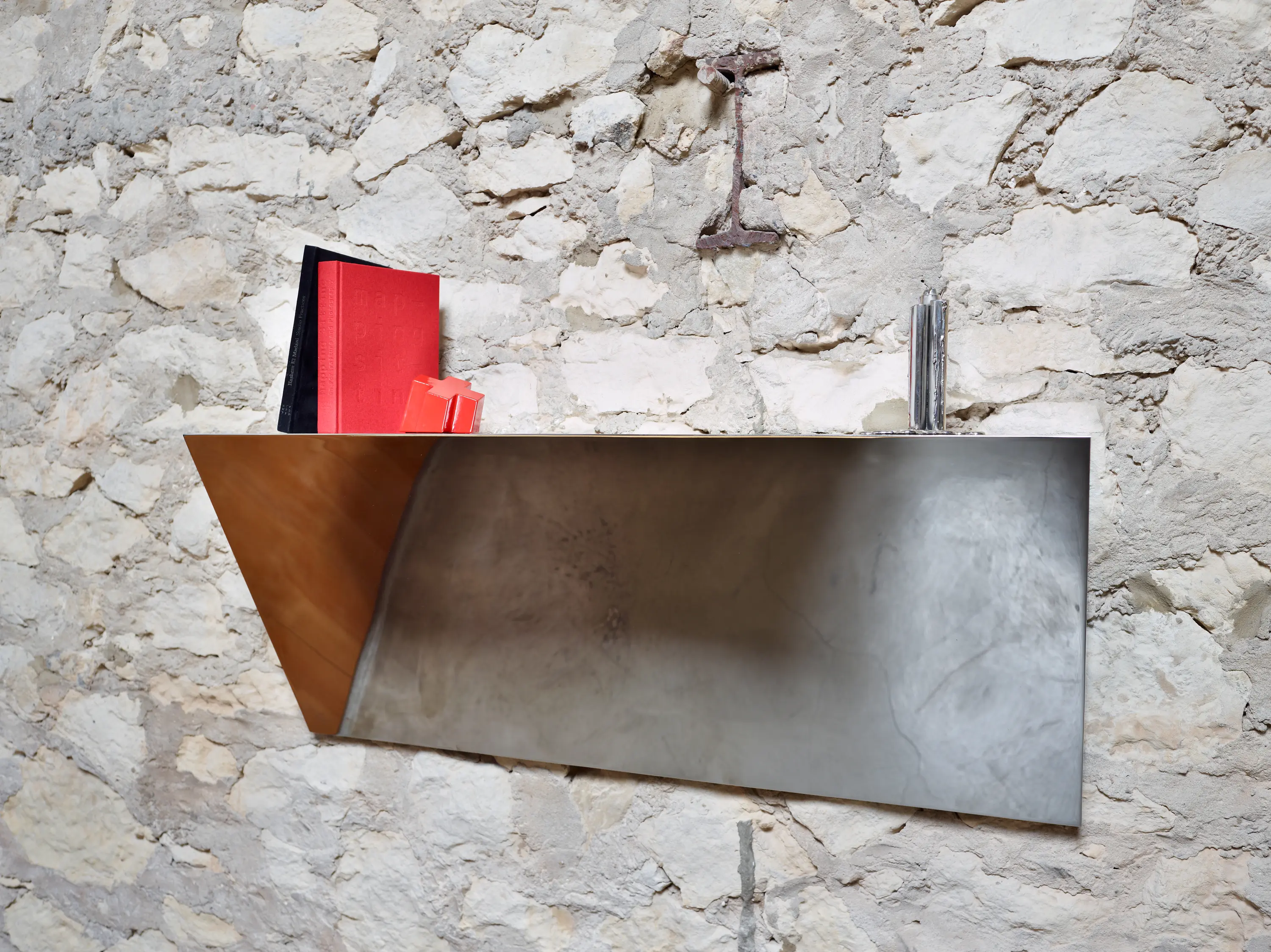 Karen Chekerdjian - Object 02