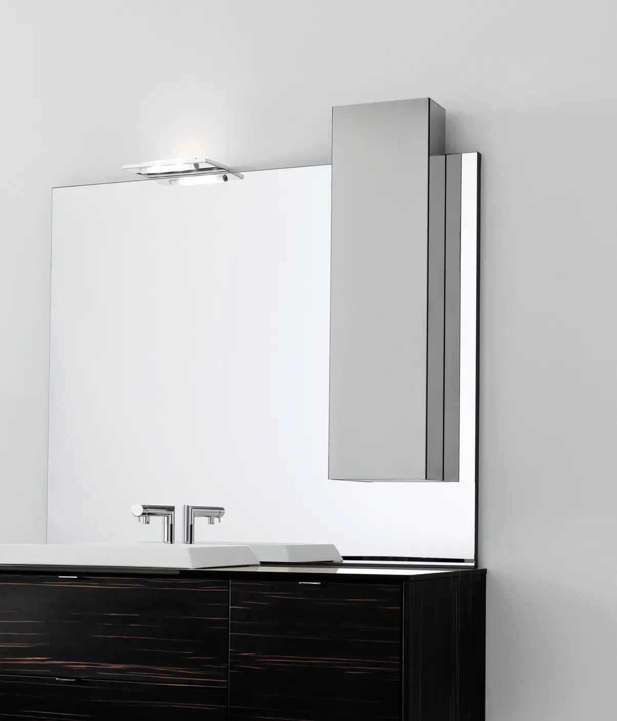 Milldue - Pivot Wall unit