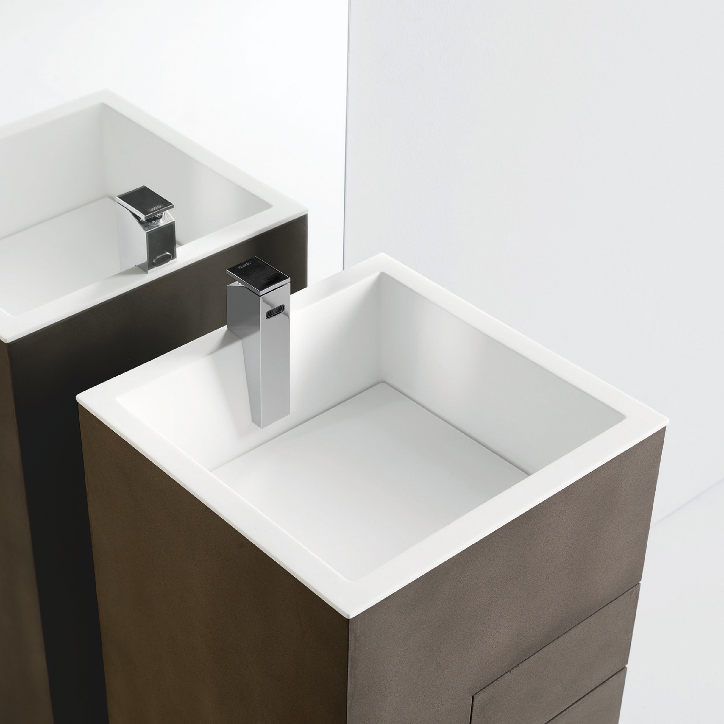 Vertoon produk Touch 102 van vervaardiger Milldue