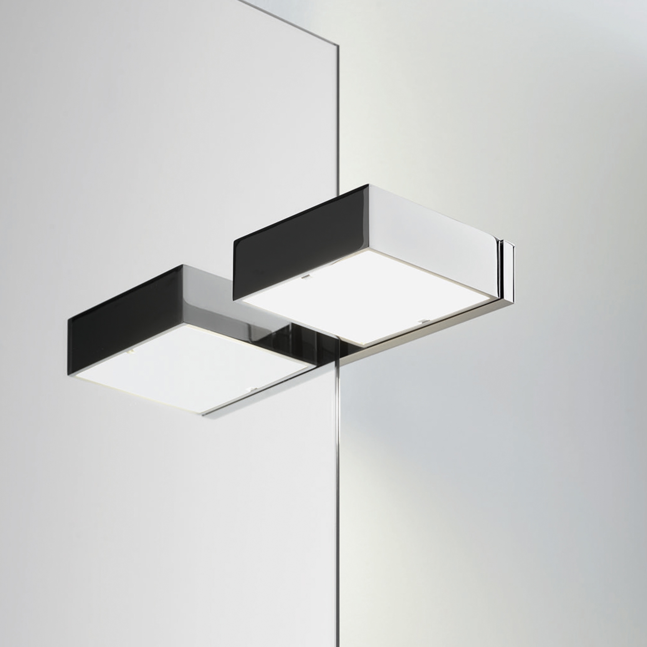 Display product SYMI 103 from manufacturer Milldue