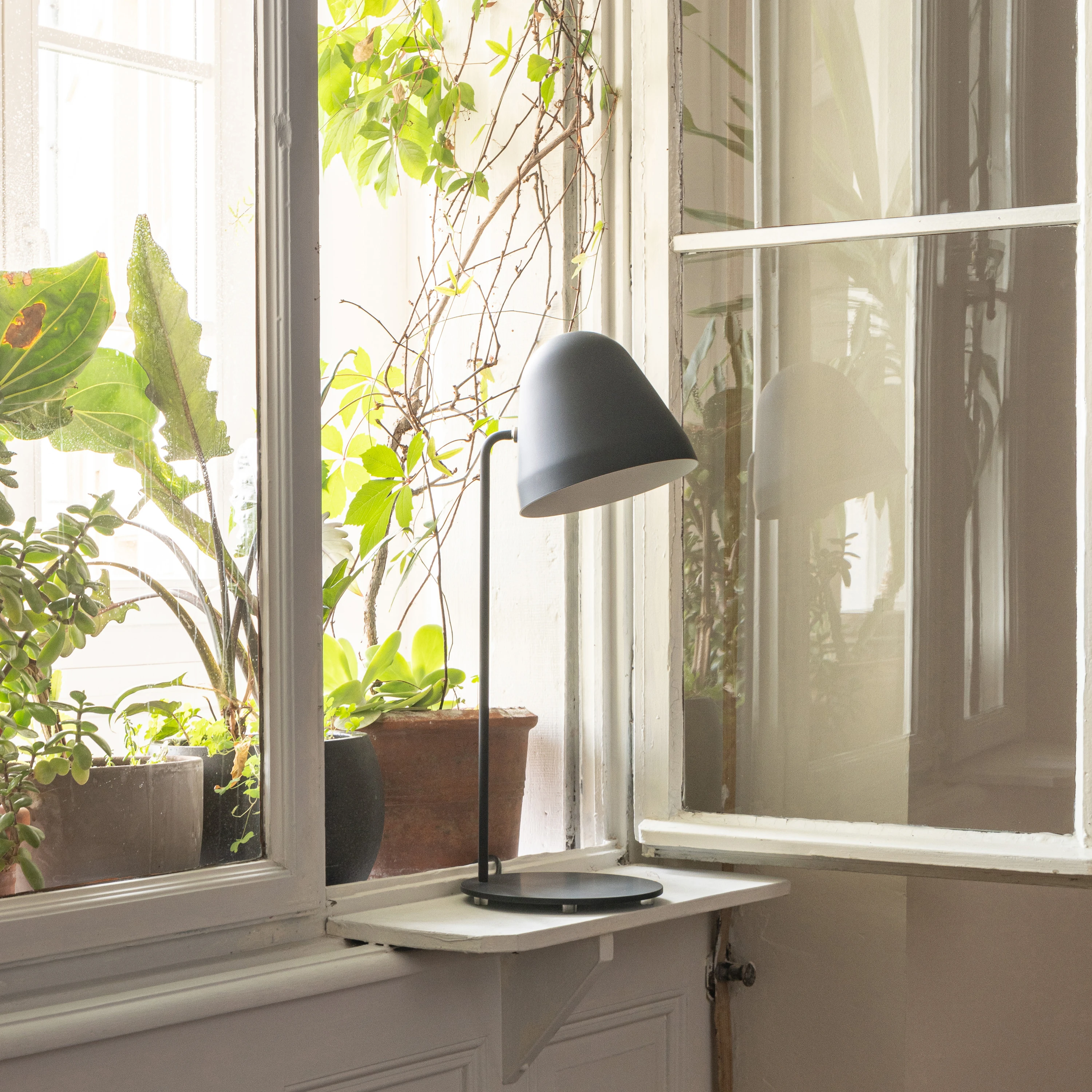 TABLE LAMPS