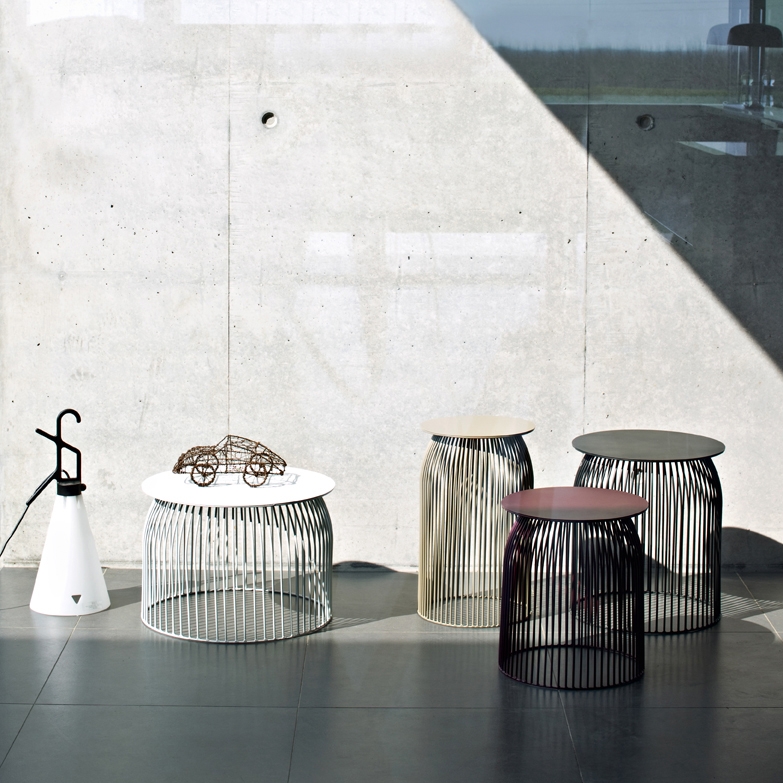 TABLES OUTDOOR