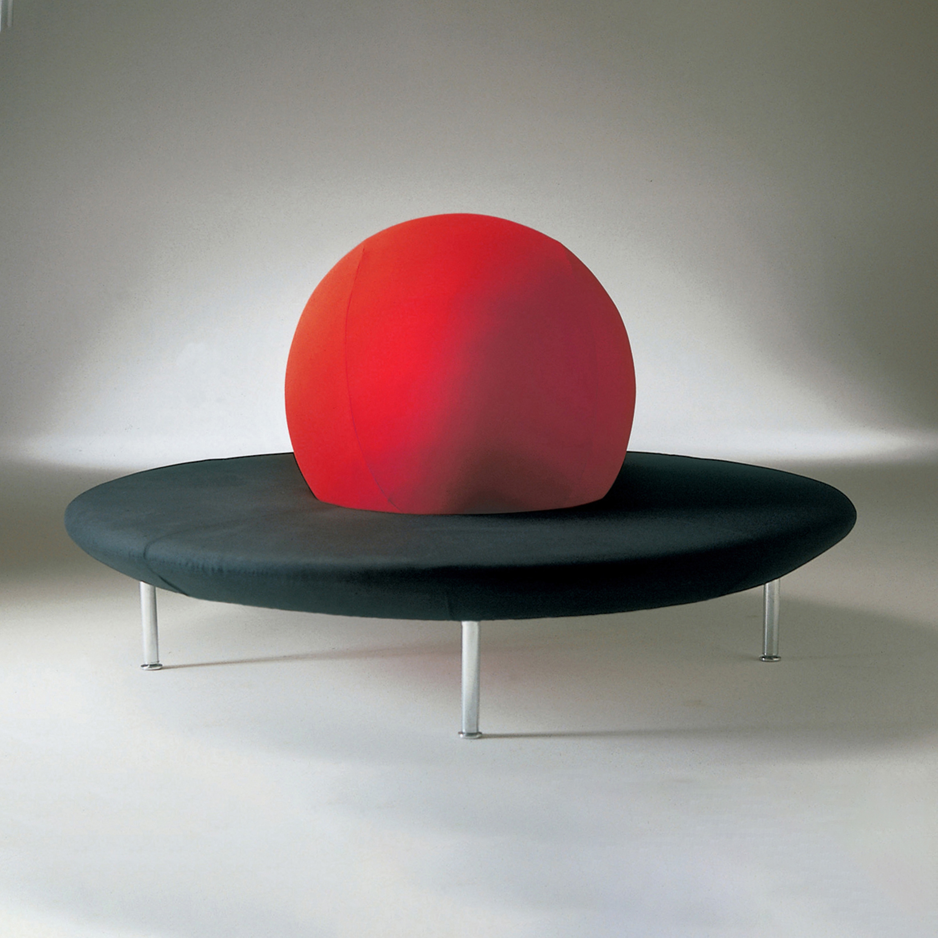 Display product Giramondo from manufacturer Giovannetti Collezioni