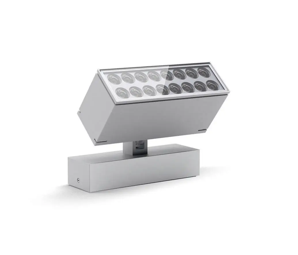Platek - Target Floodlight