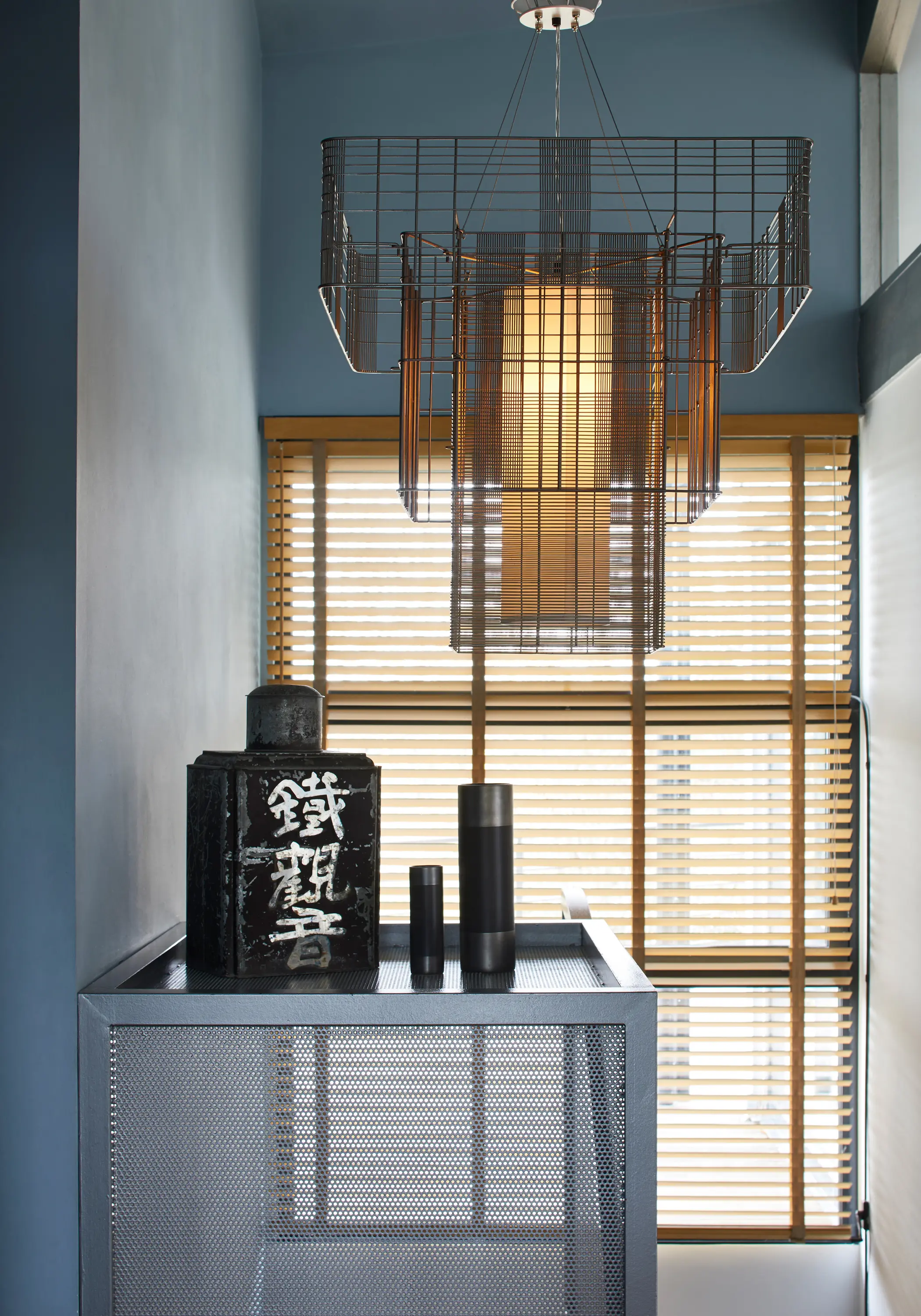 Forestier - Mesh Cubic | Pendant Lamp | XL Black/Grey