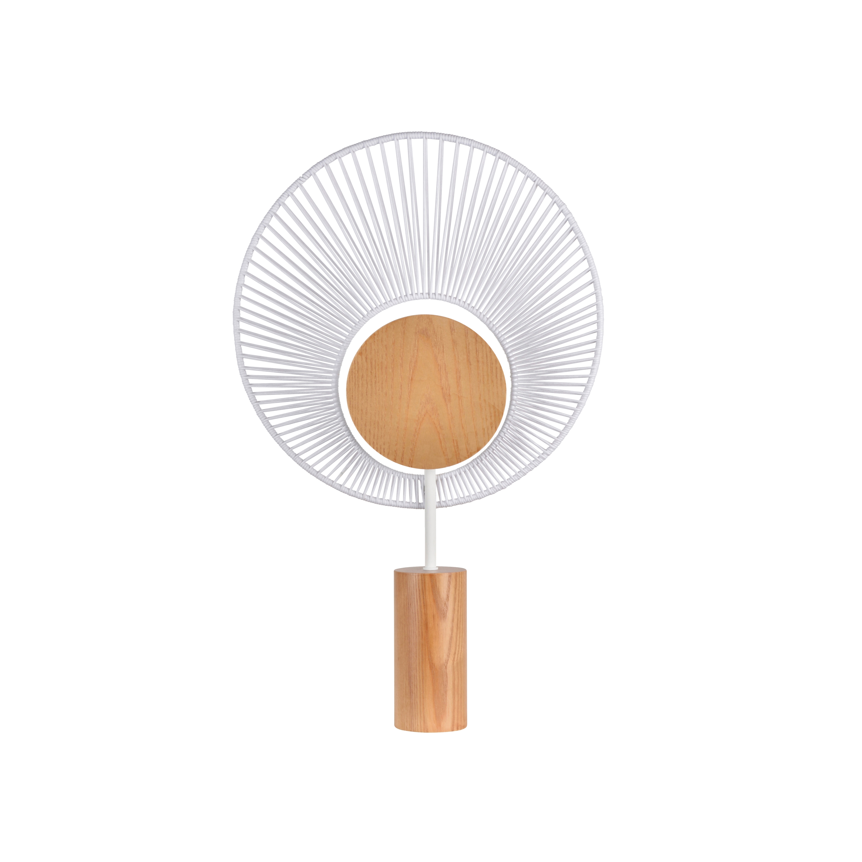 Mostra il prodotto Oyster | Table Lamp | White del produttore Forestier