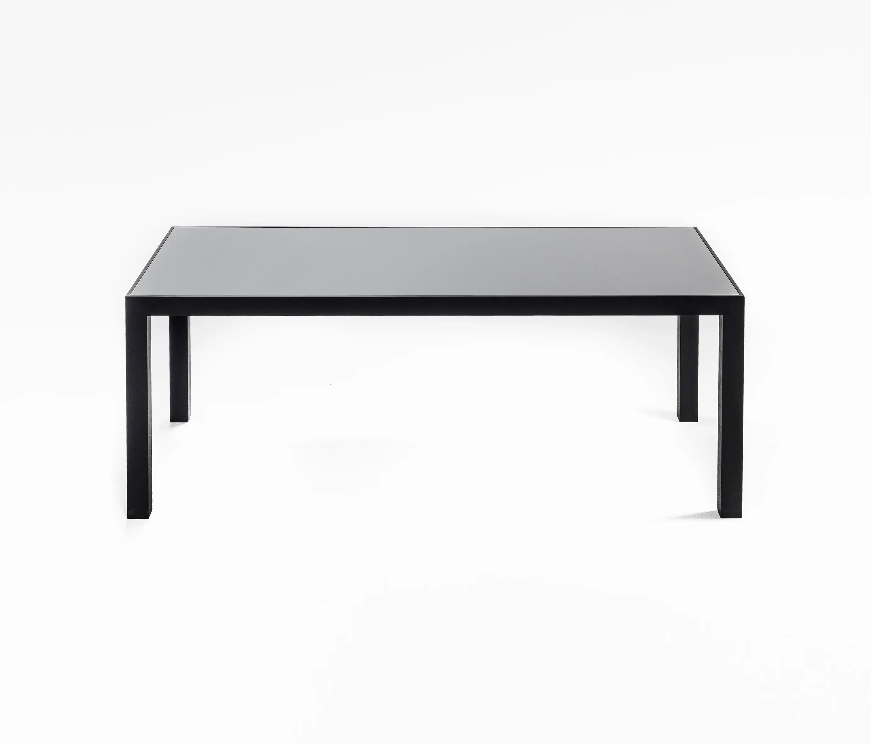 Time & Style - Horizontal table