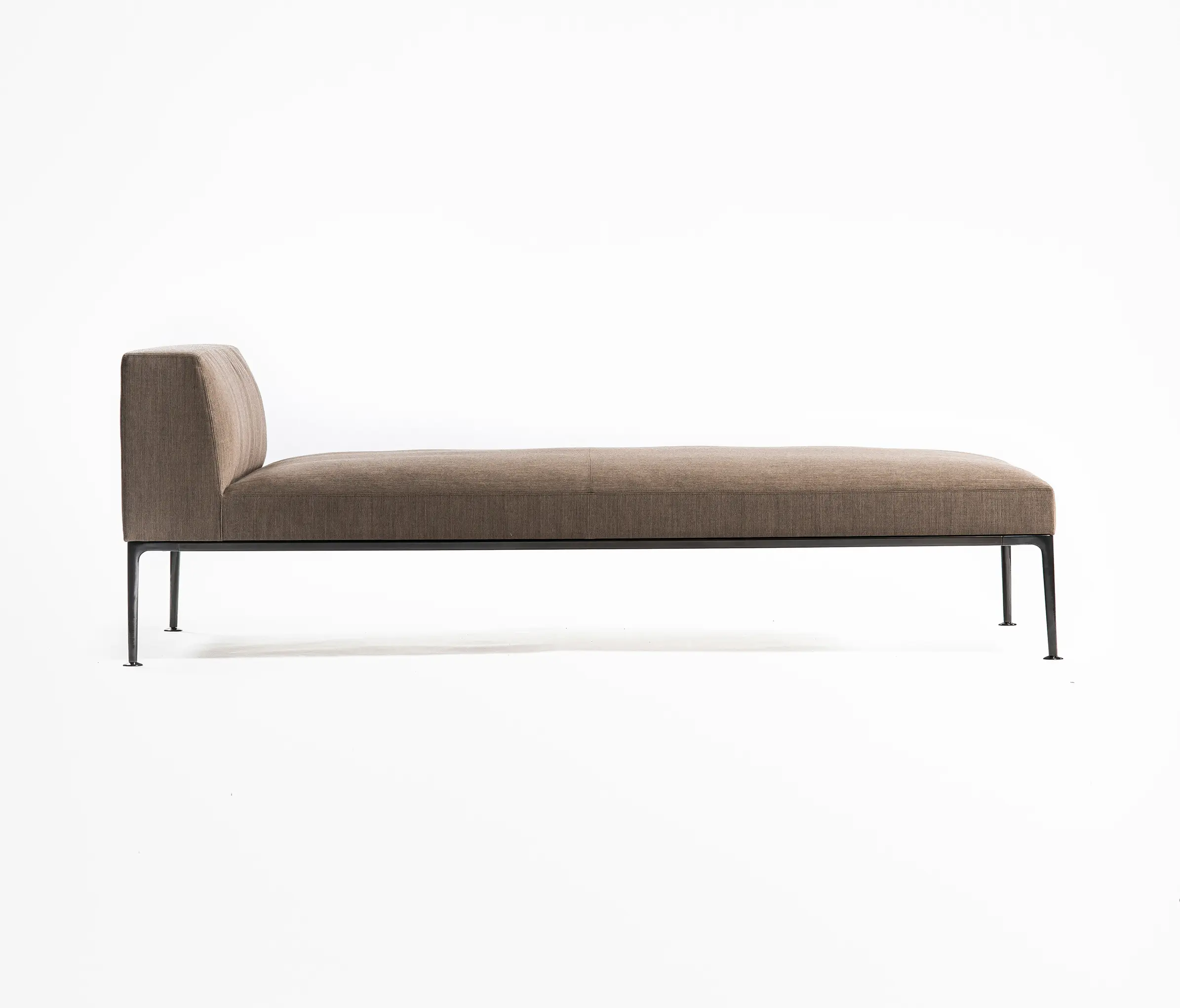 Time & Style - The silent pacific sofa